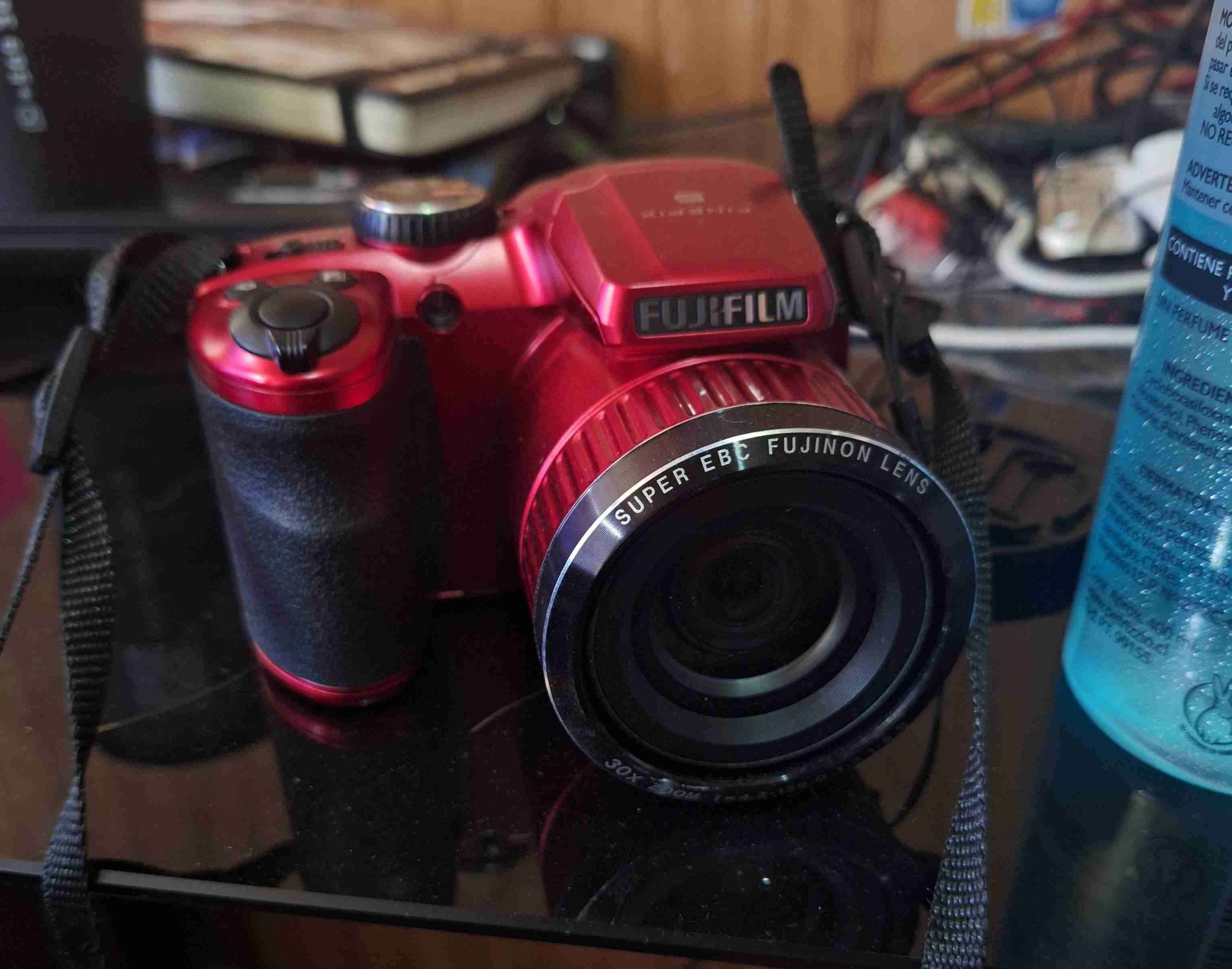 Cámara Fujifilm FinePix S4800 30X zoom - miniatura 1