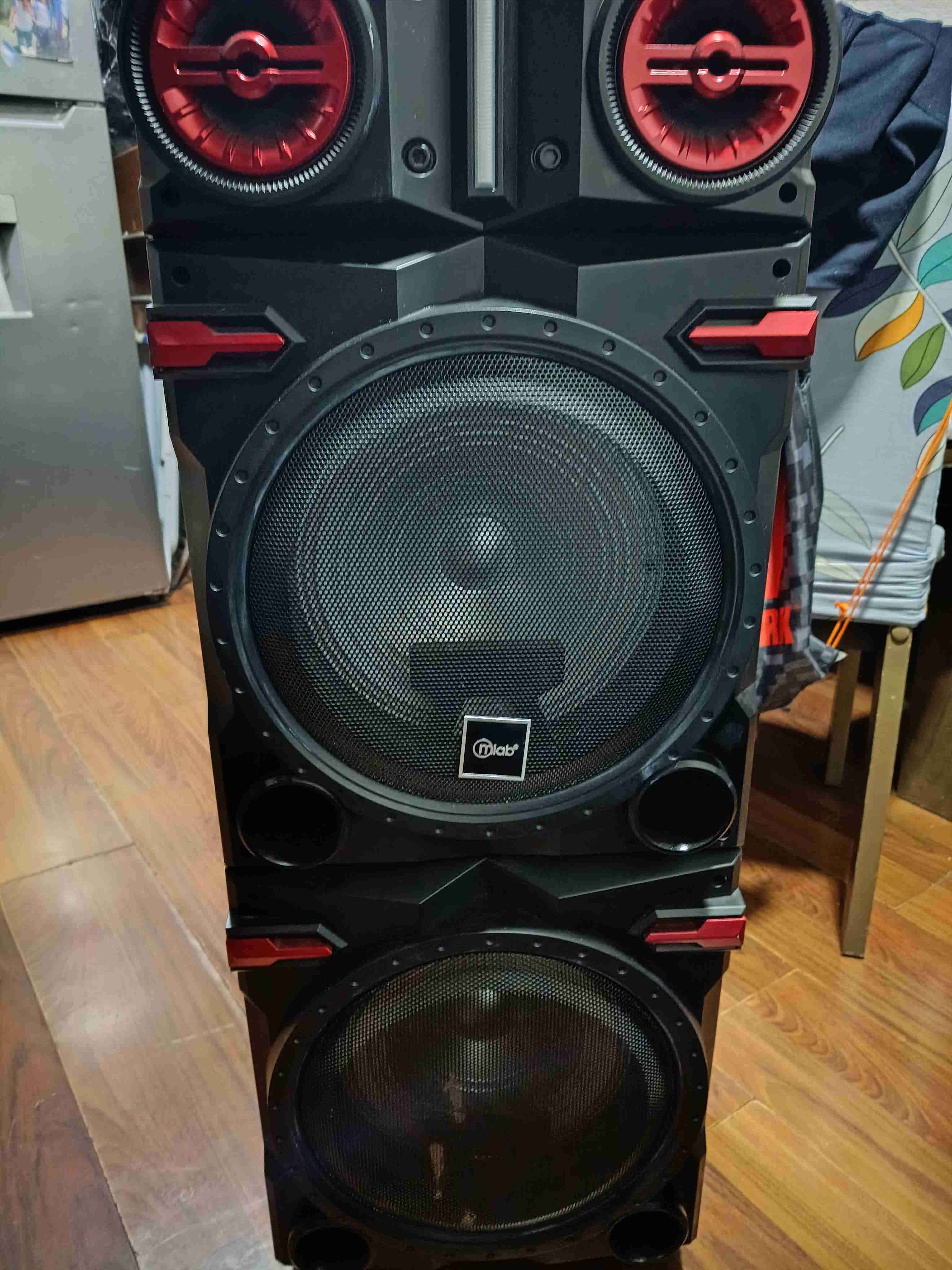 Parlante torre con luces LED - miniatura 4