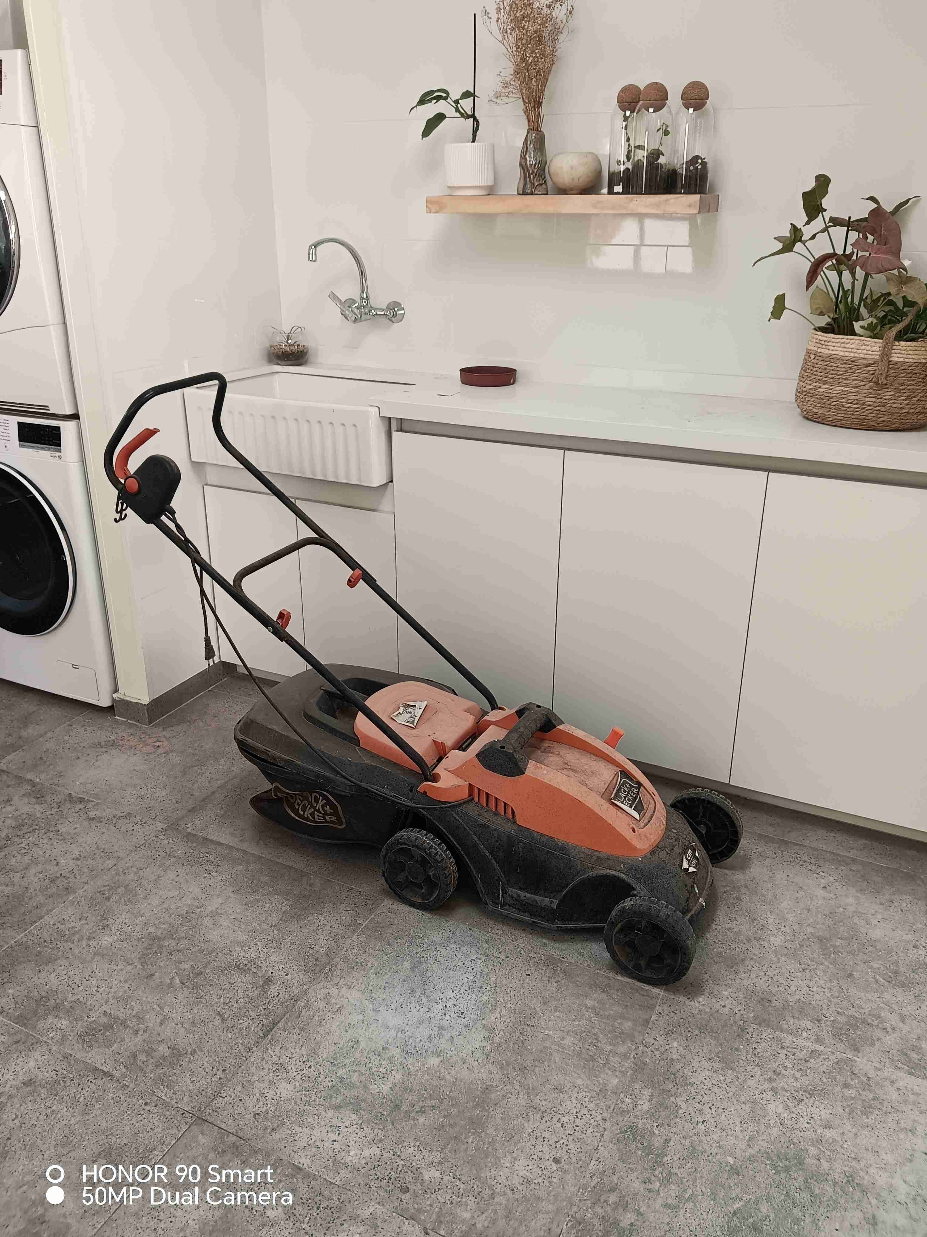 Cortacésped Black+Decker 38 cm - miniatura 2