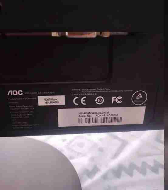 Monitor AOC con caja - miniatura 2