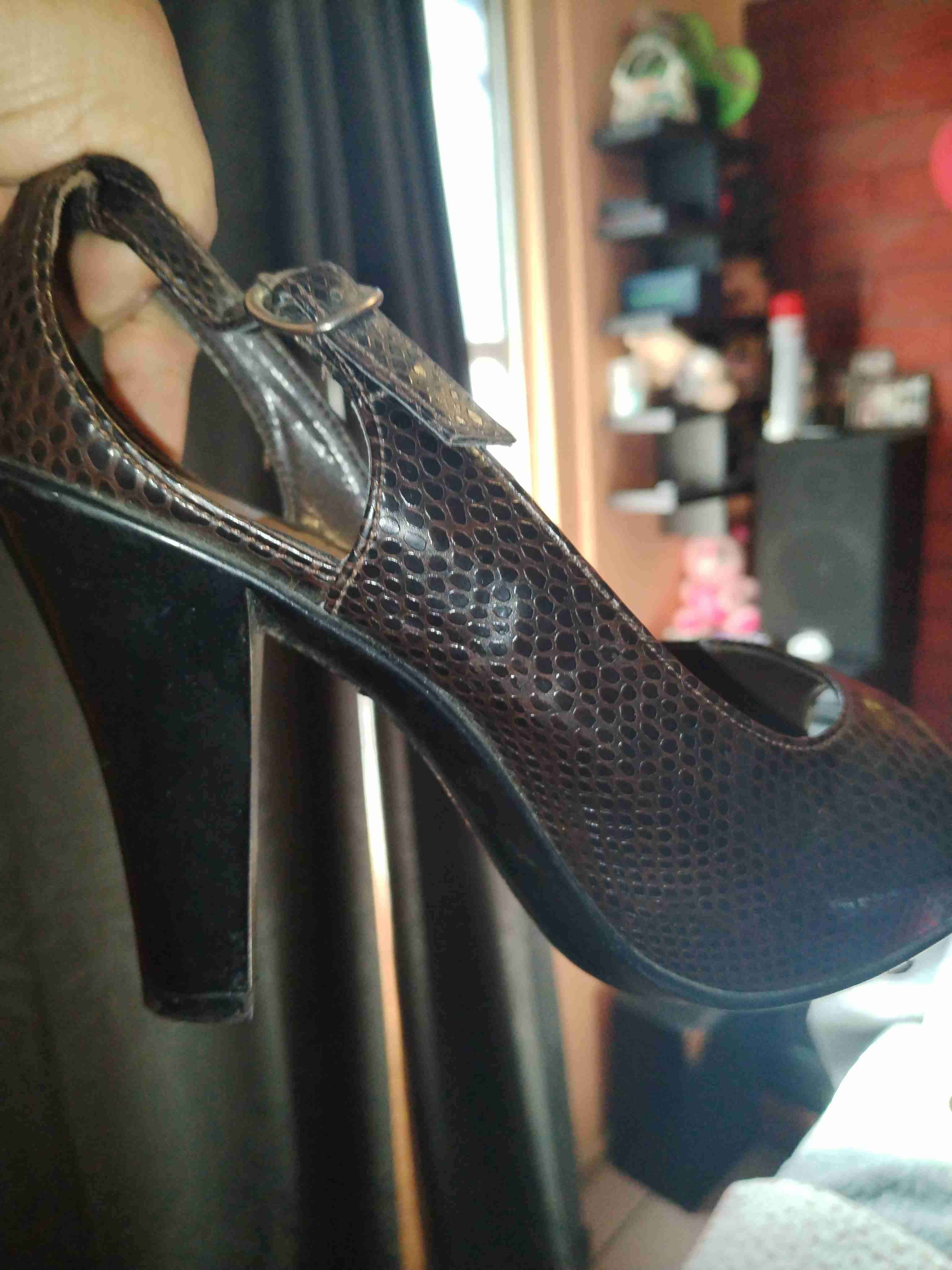 Zapatos de taco alto color café oscuro - miniatura 4