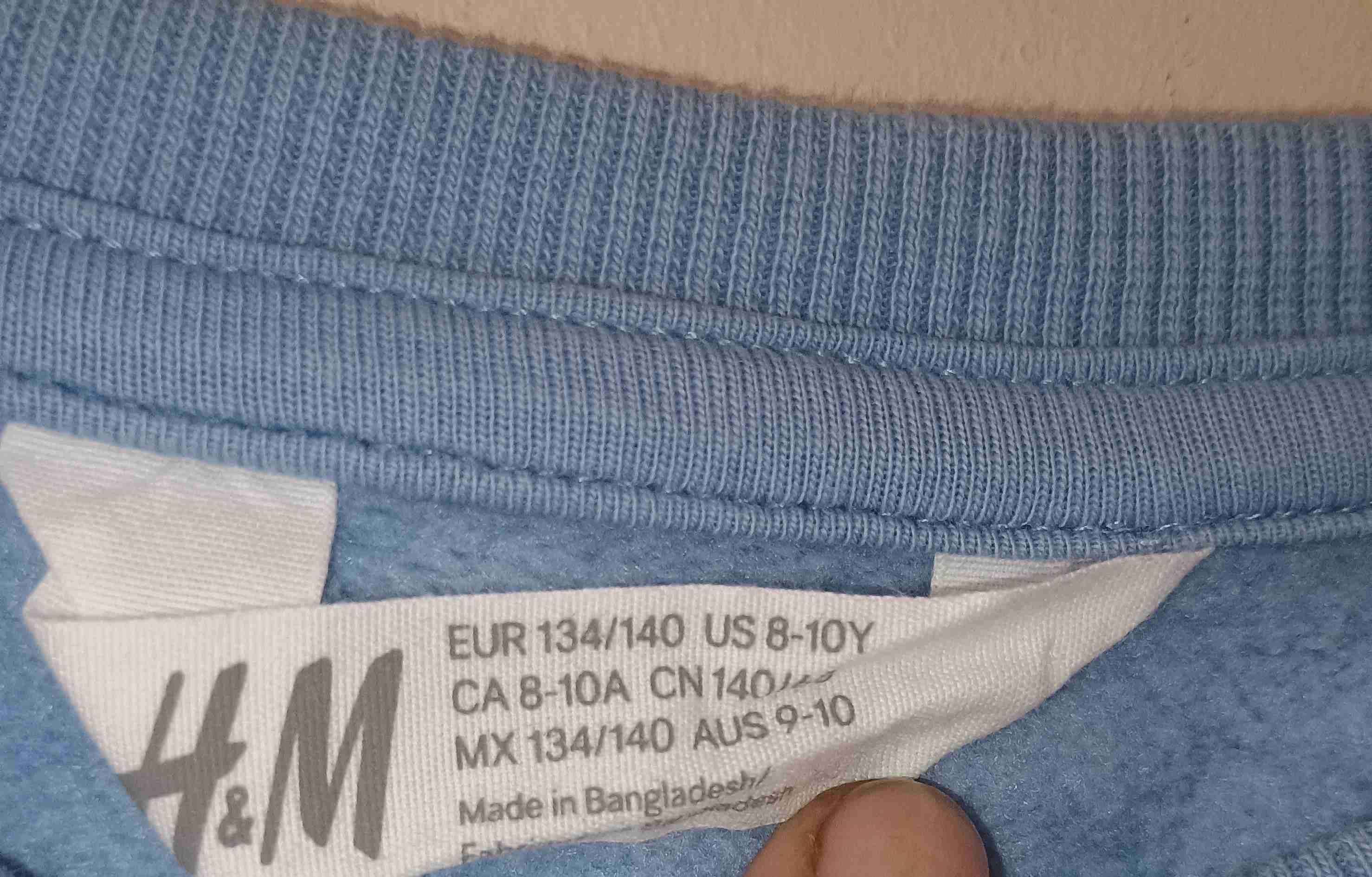 Suéter azul con pingüinos H&M talla 8-10 - miniatura 3