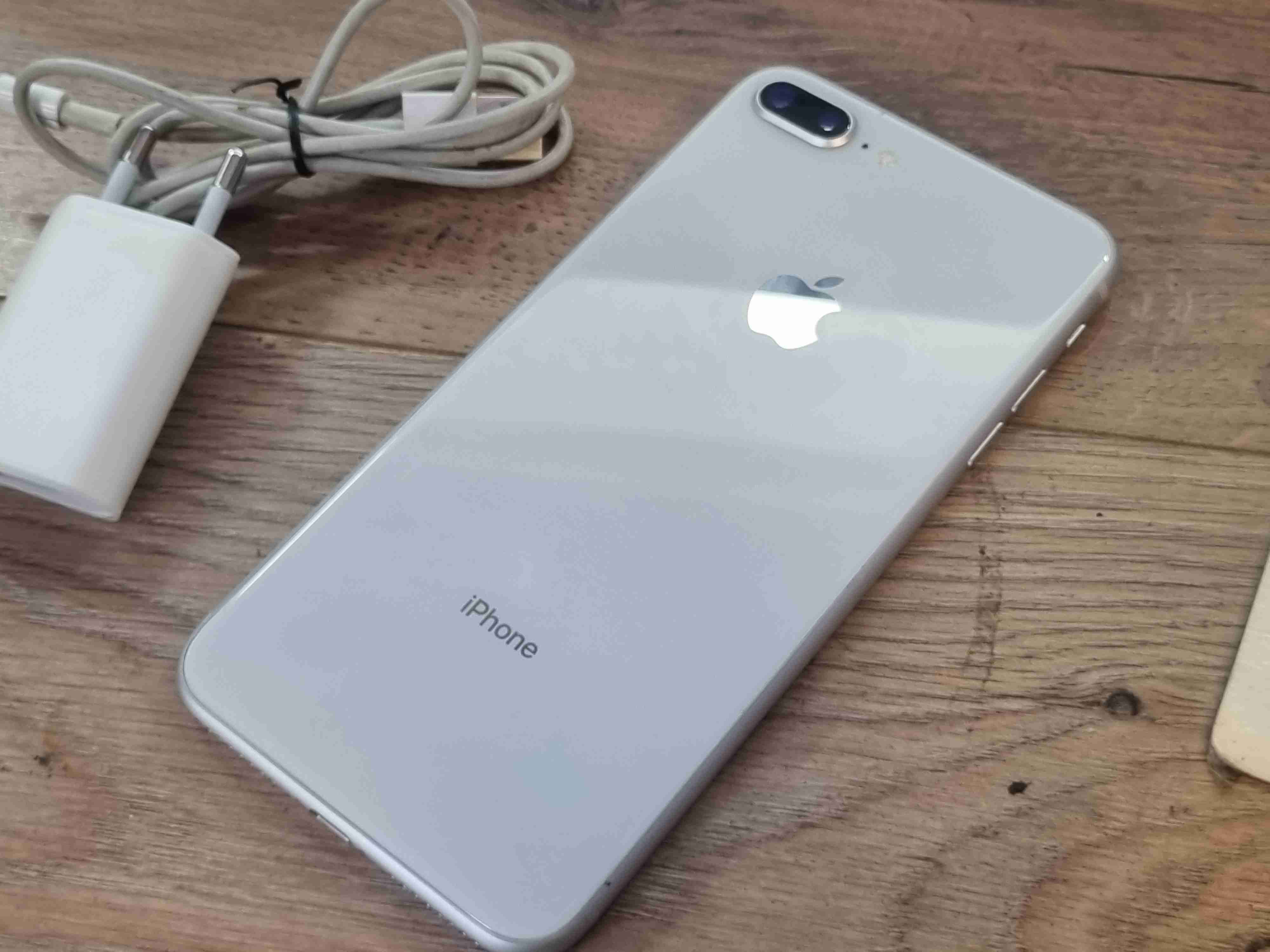 Iphone 8 plus 64gb - miniatura 4