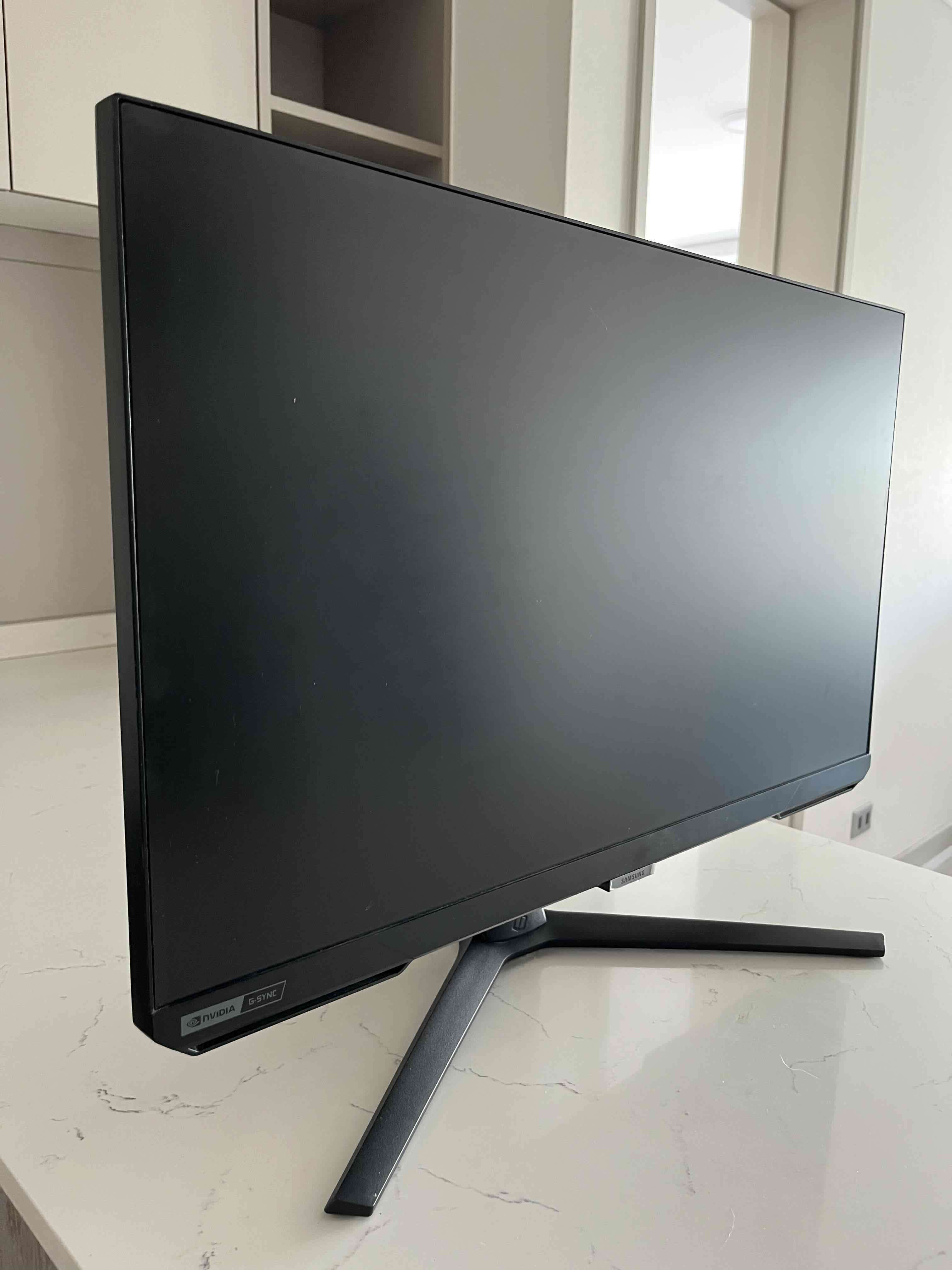 Monitor gaming 27 pulgadas G-SYNC - miniatura 1