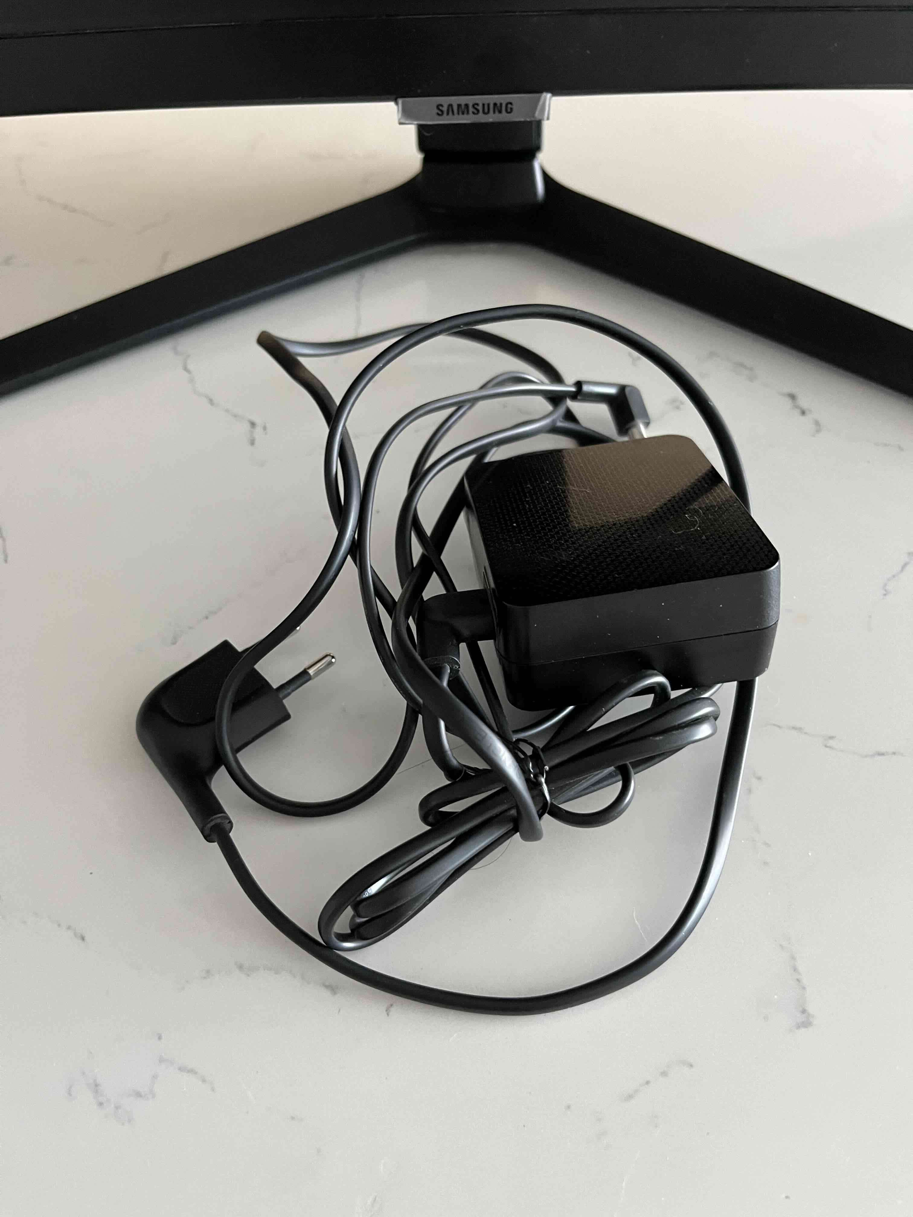 Monitor gaming 27 pulgadas G-SYNC - miniatura 6