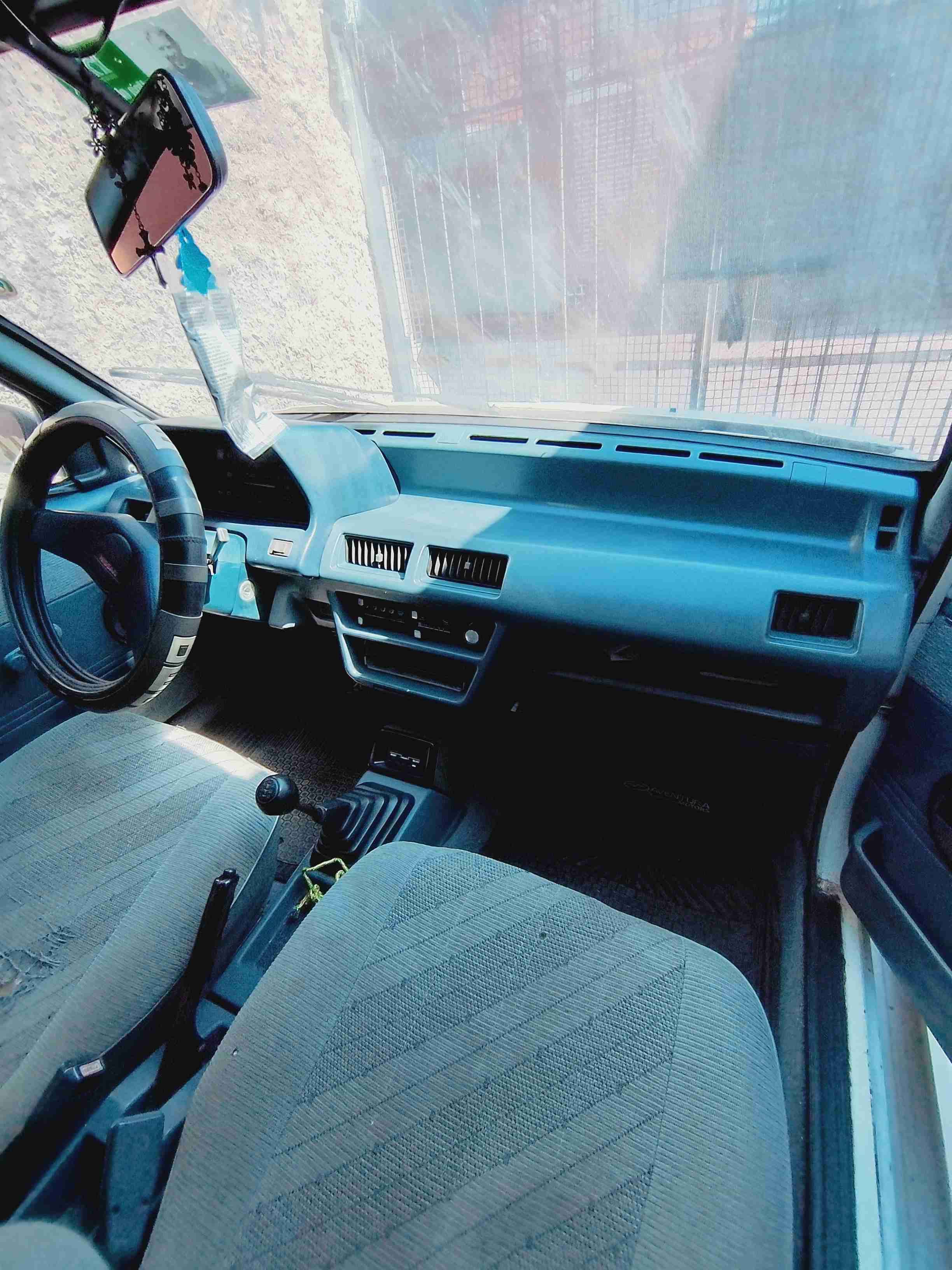 Vendo nissan march - miniatura 2