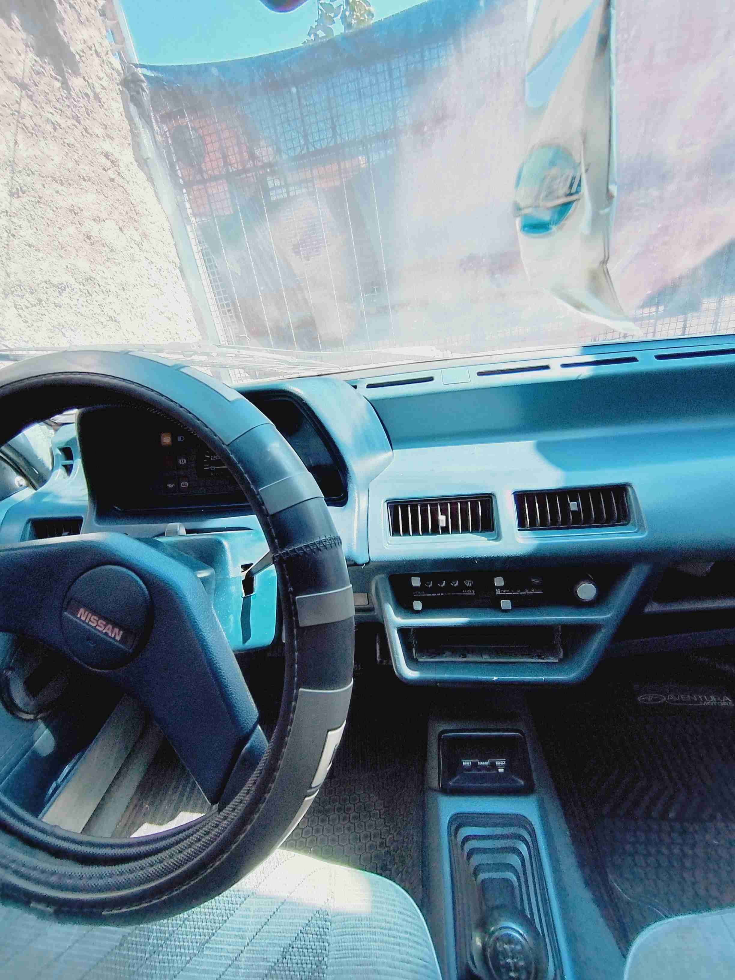 Vendo nissan march - miniatura 3