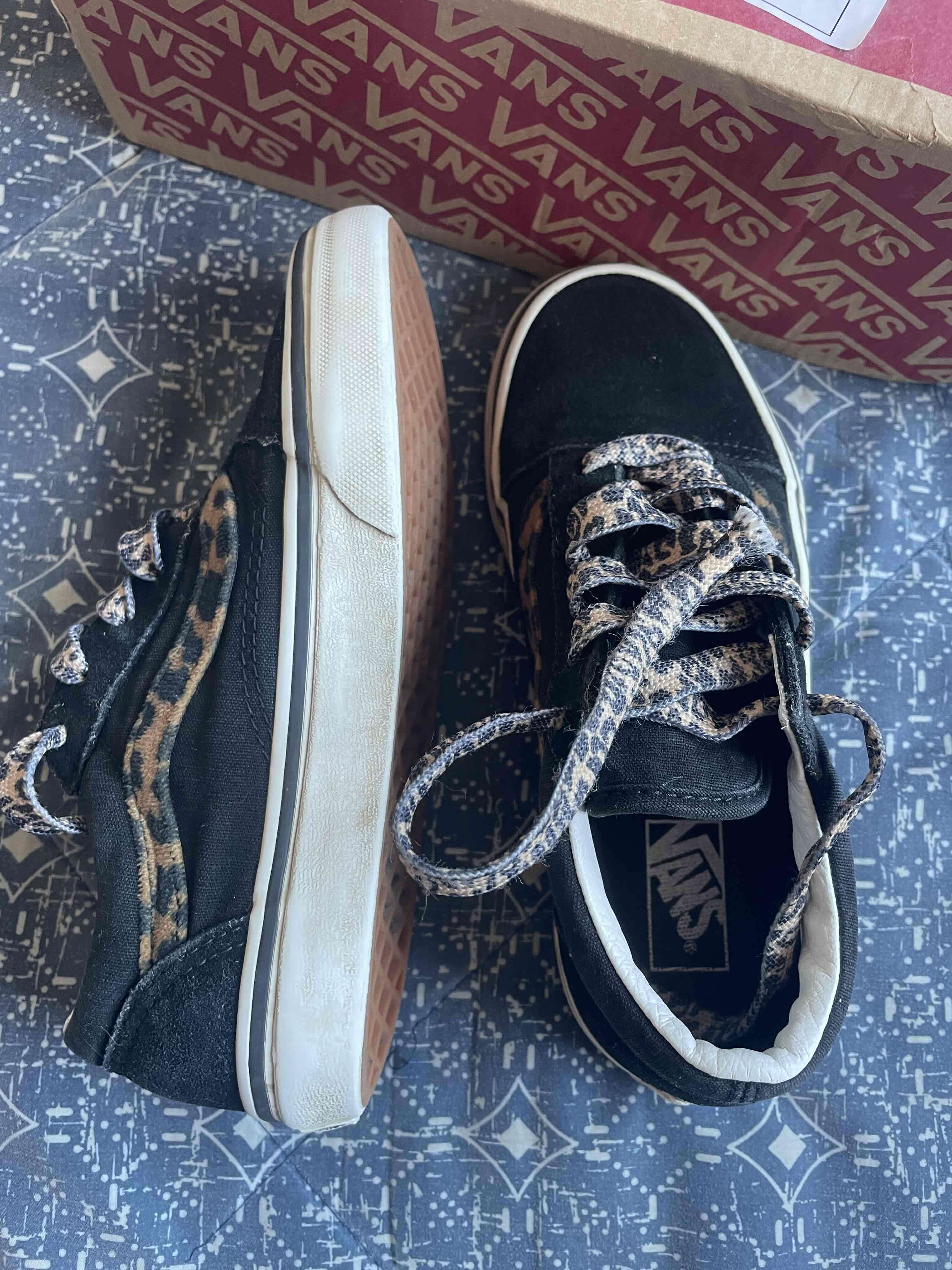 Zapatillas Vans y converse - miniatura 3