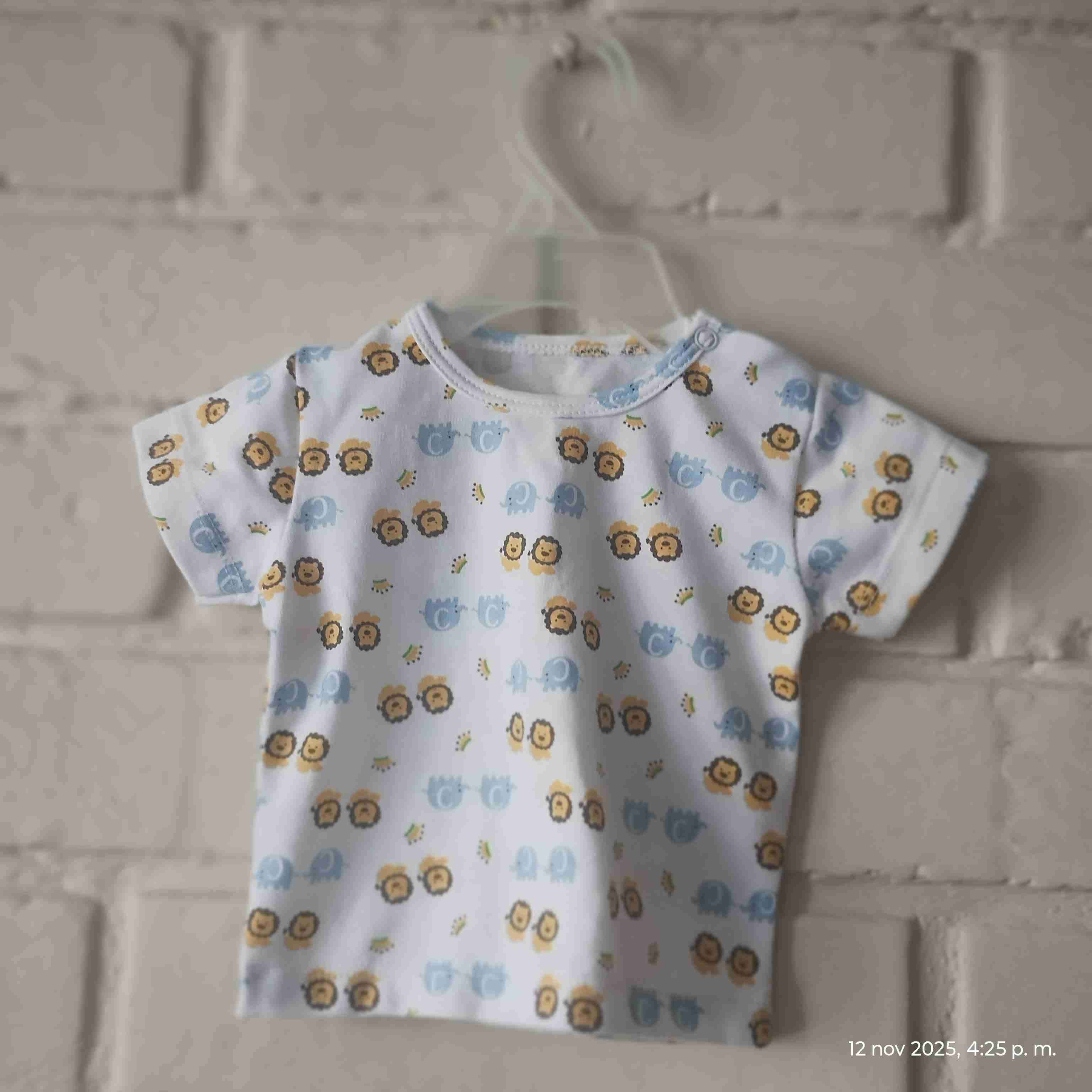 Enterito bebé rojo con león - miniatura 3