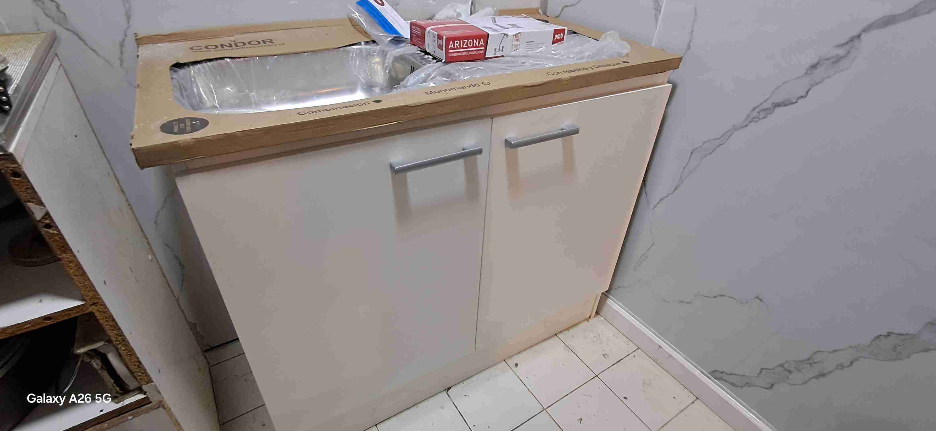 Mueble de cocina con lavaplatos Completo - miniatura 1