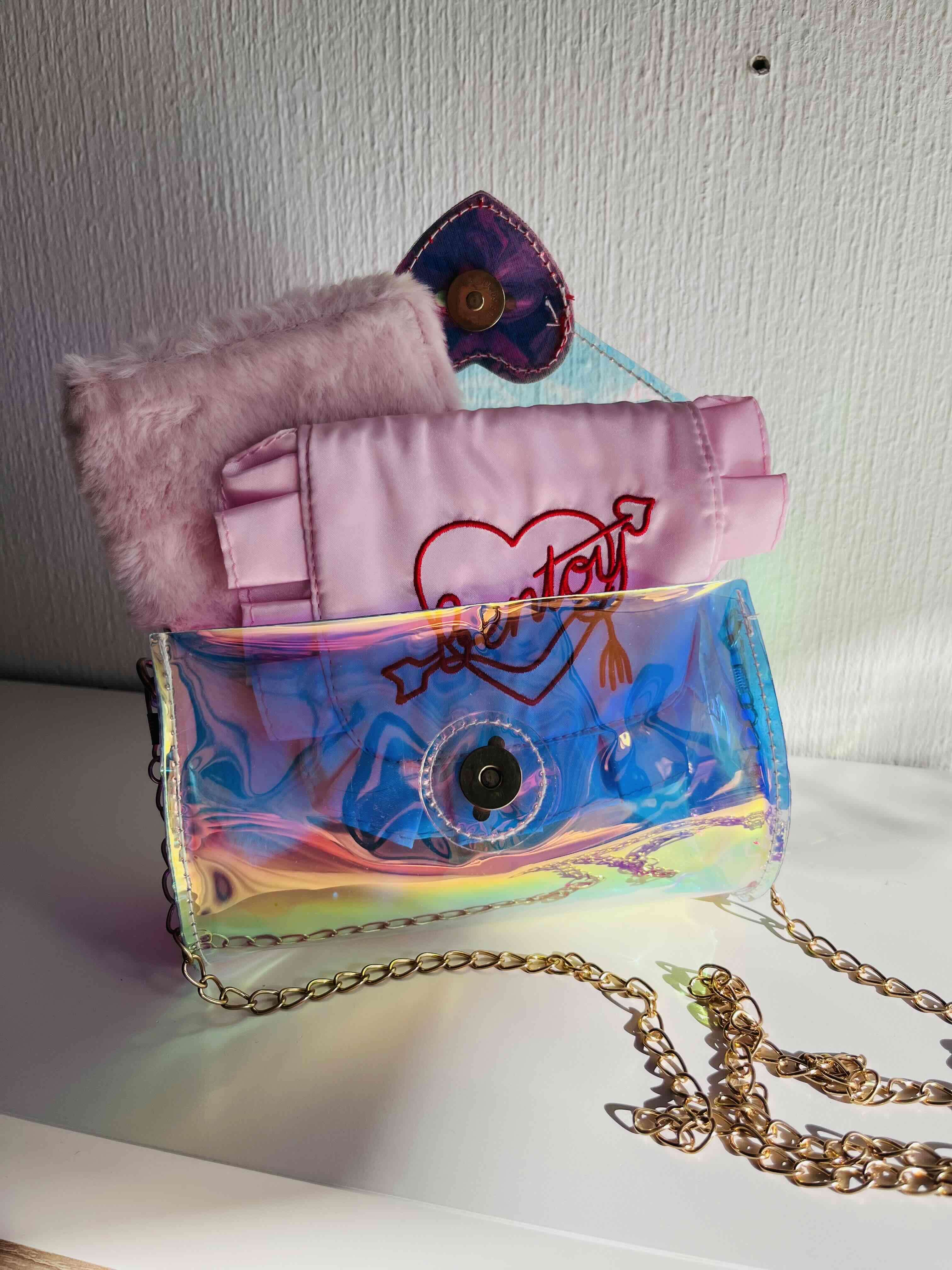 Cartera holográfica con corazón - miniatura 3