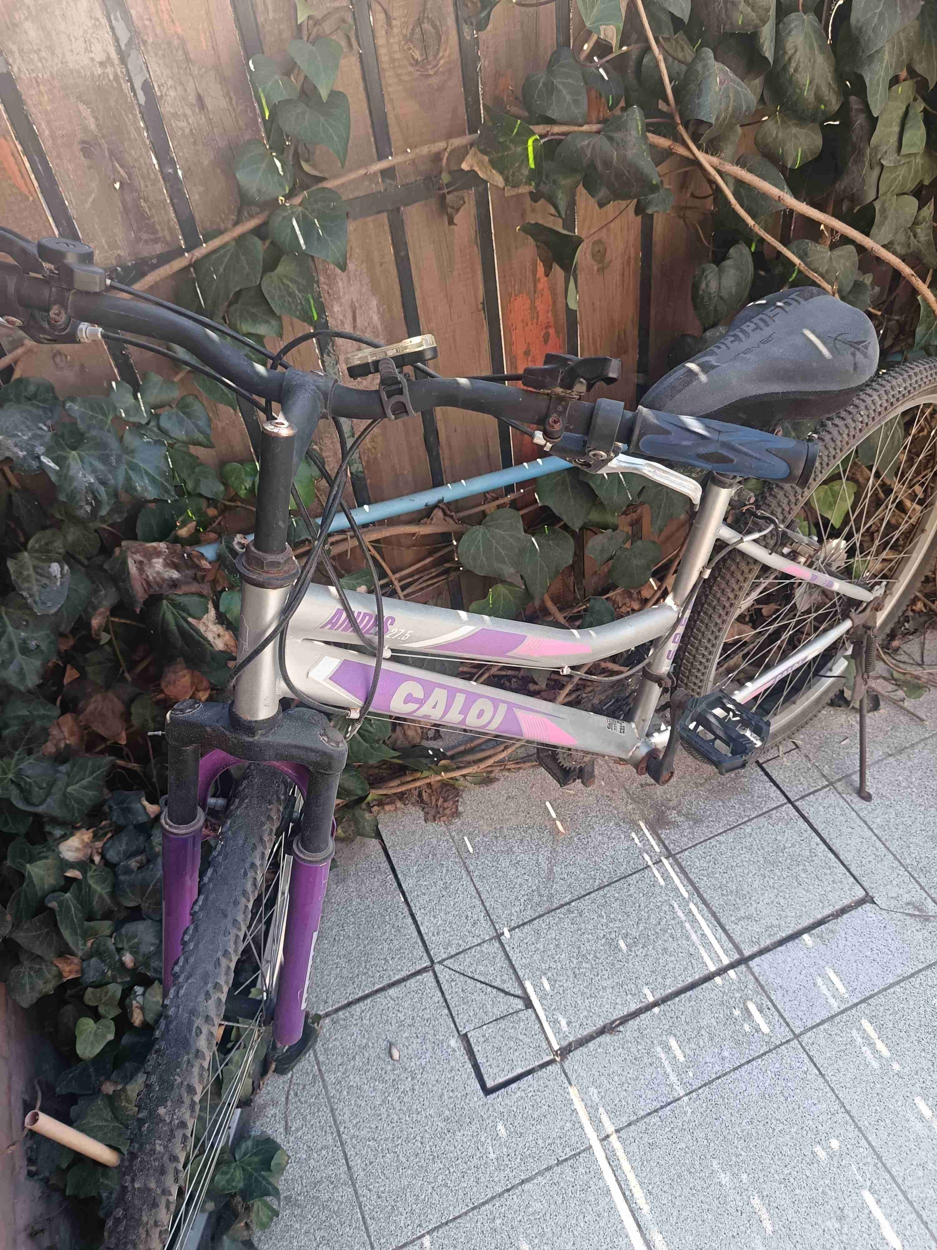 Bicicleta Caloi estilo MTB - miniatura 1