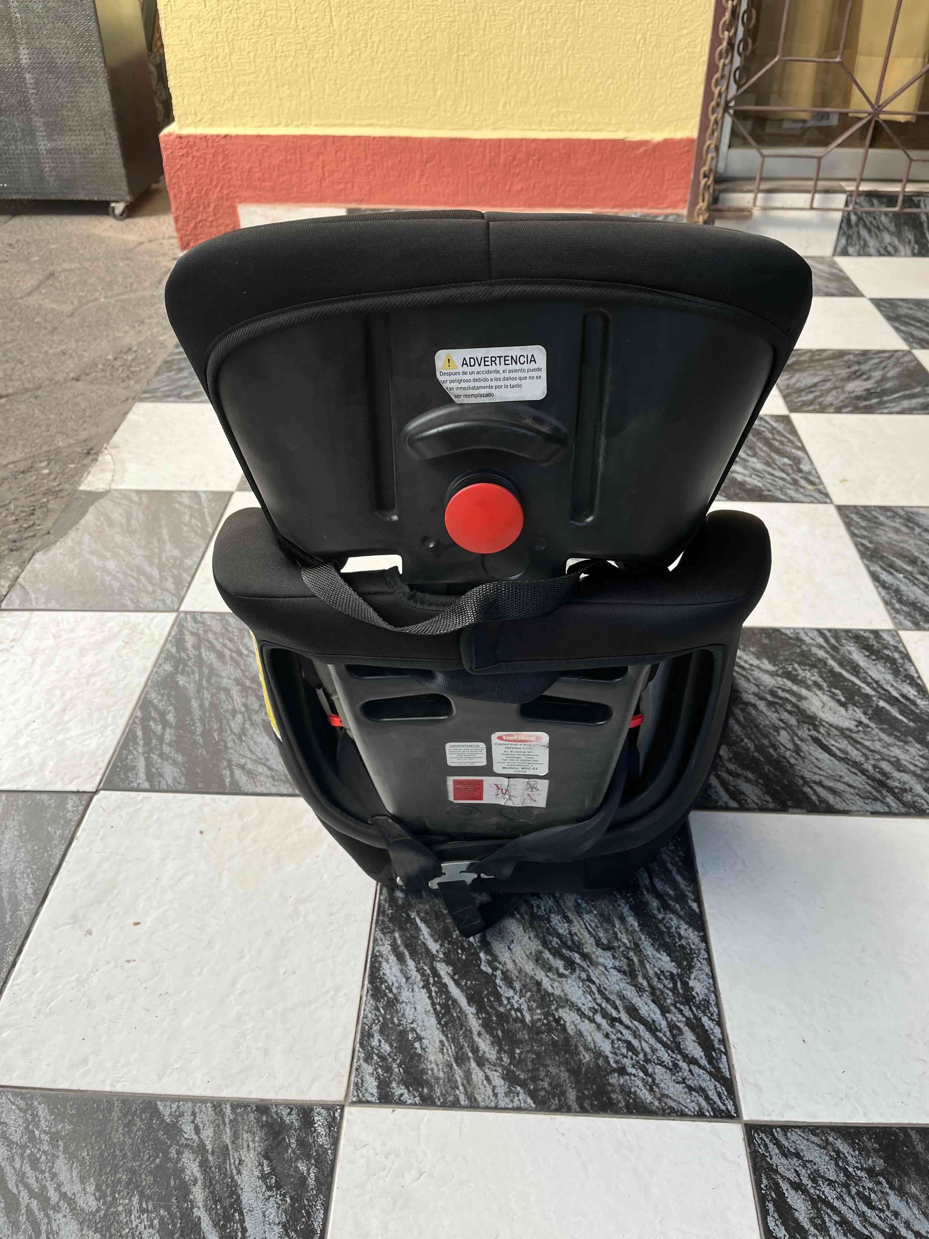 Silla de auto Bebesit negra - miniatura 2