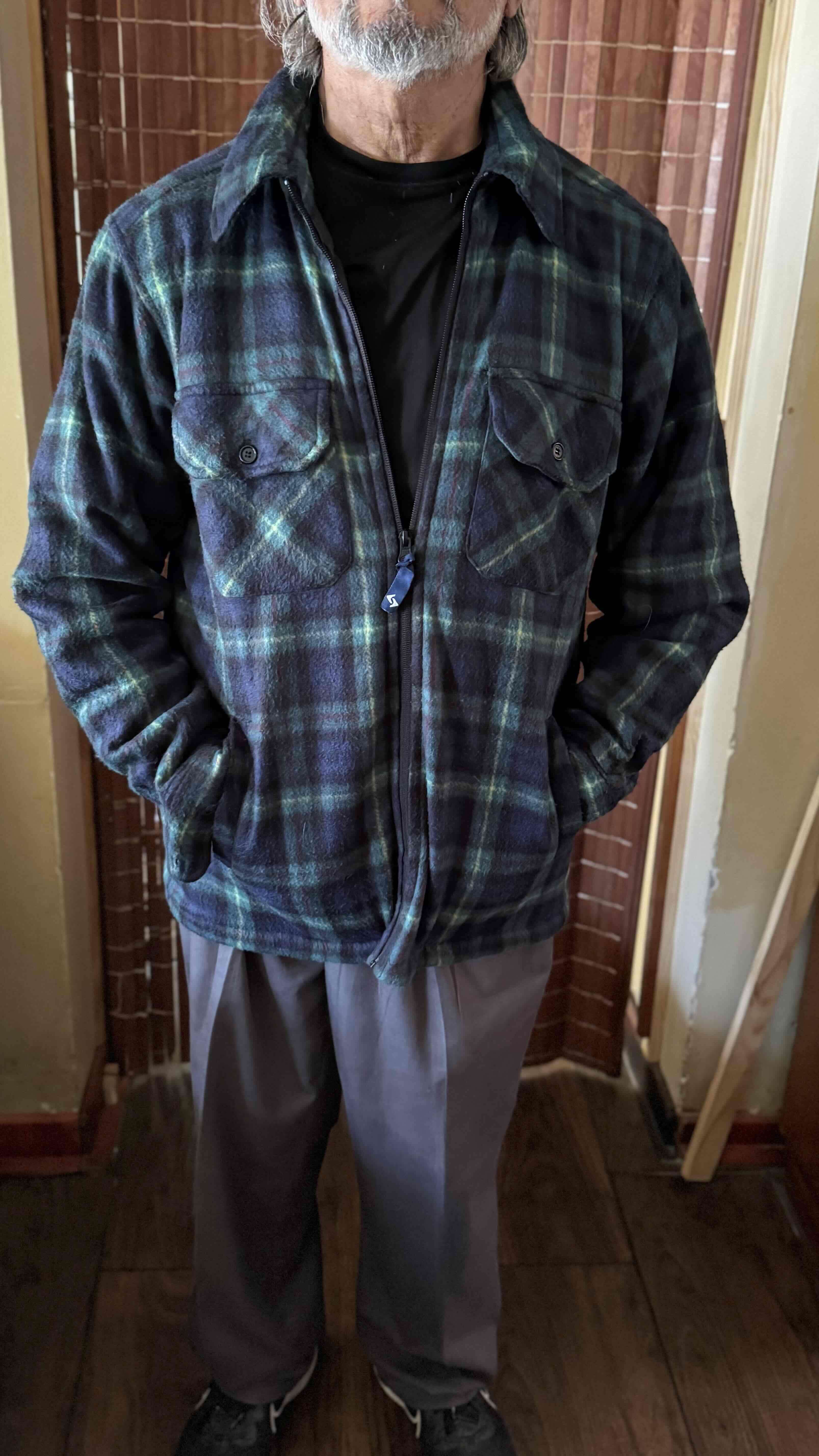 Chaqueta deportiva roja - miniatura 4