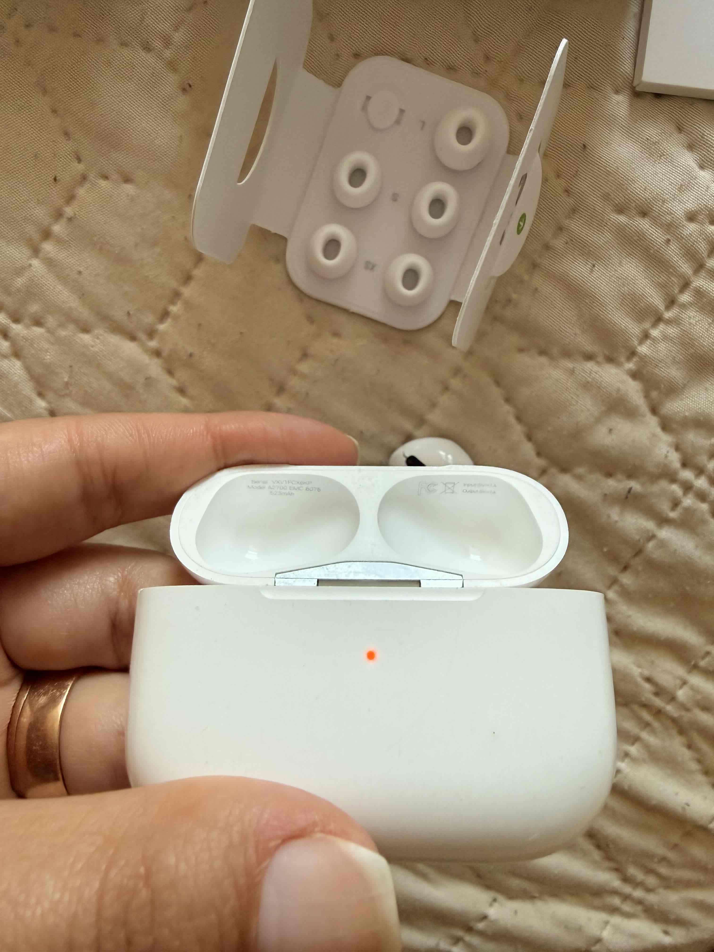 AirPods Pro 2da generación solo IZQUIERDO - miniatura 5