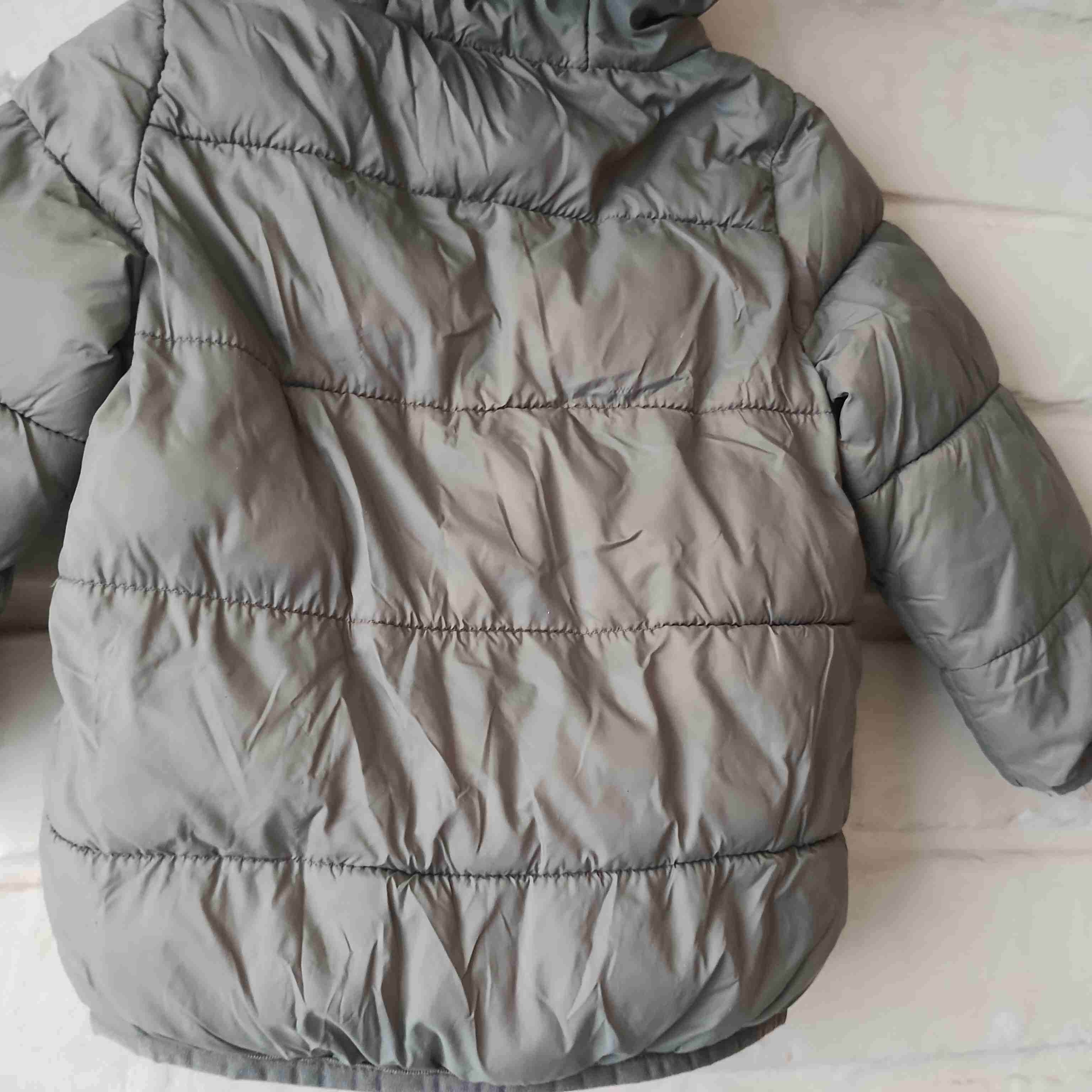 Chaqueta infantil verde  con capucha - miniatura 3