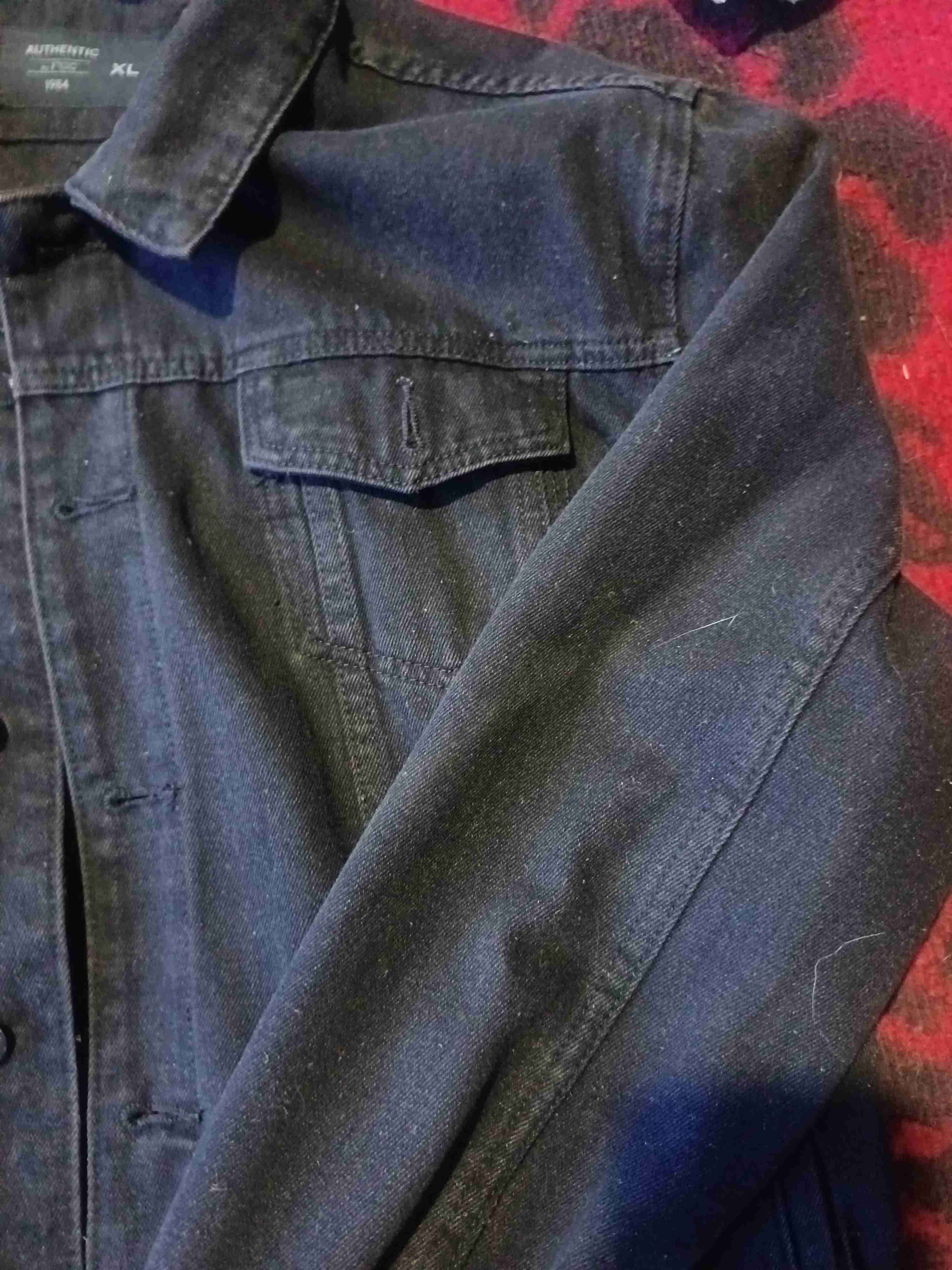 Chaqueta negra Authentic - miniatura 4