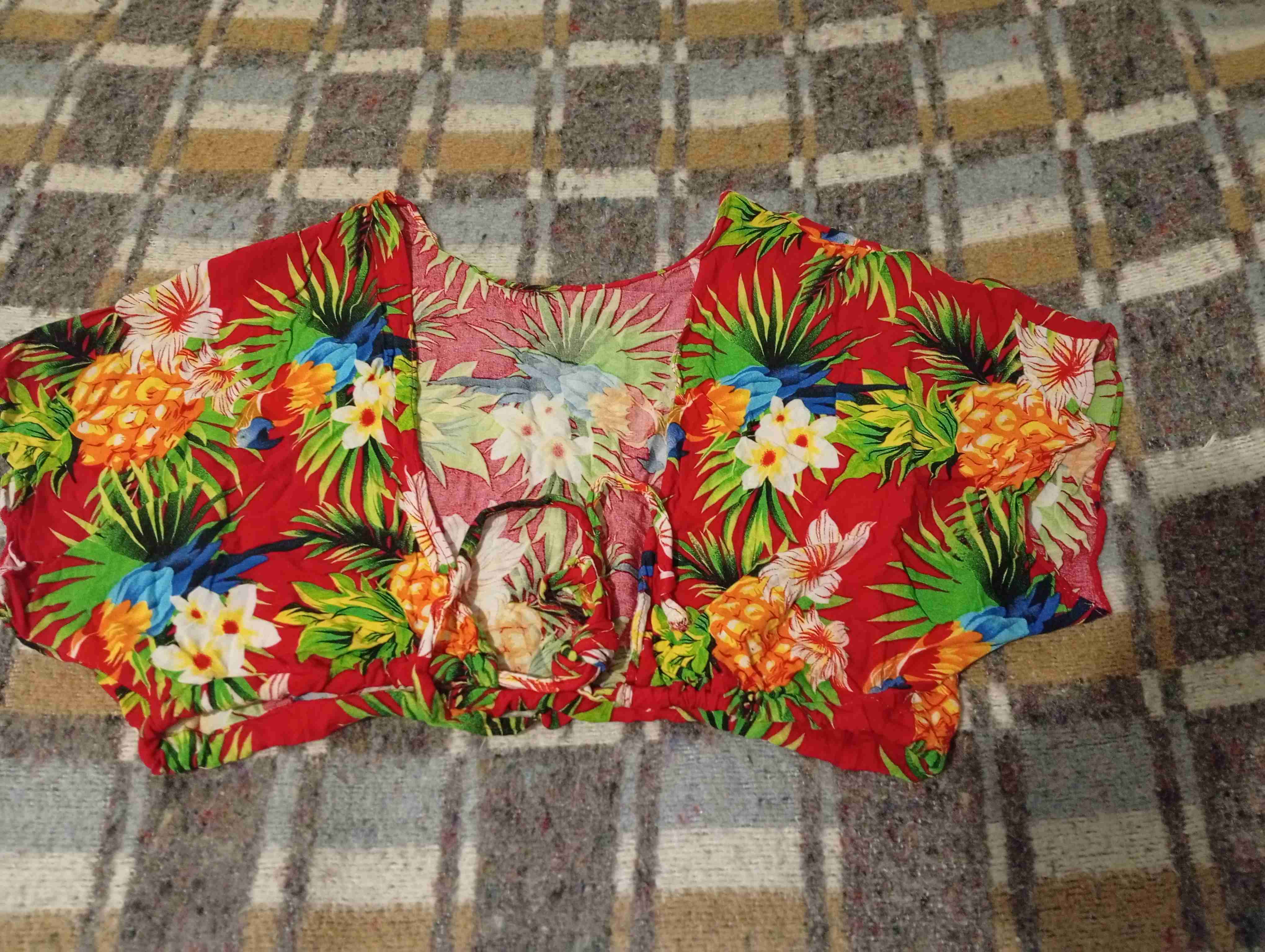 Blusa tropical floral roja conjunto,falda pantalón - miniatura 2