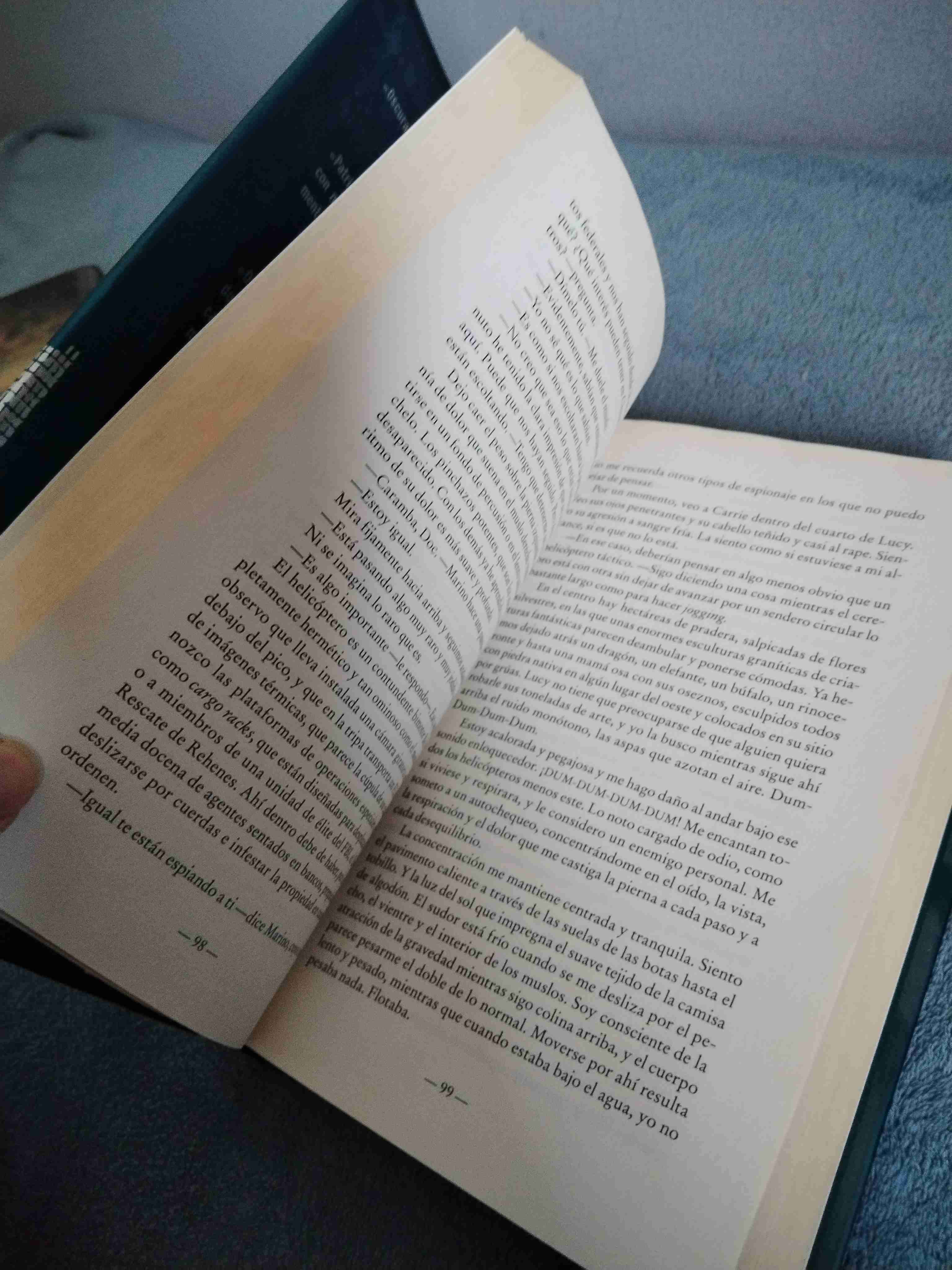 Libro Inhumano Patricia Cornwell - miniatura 2