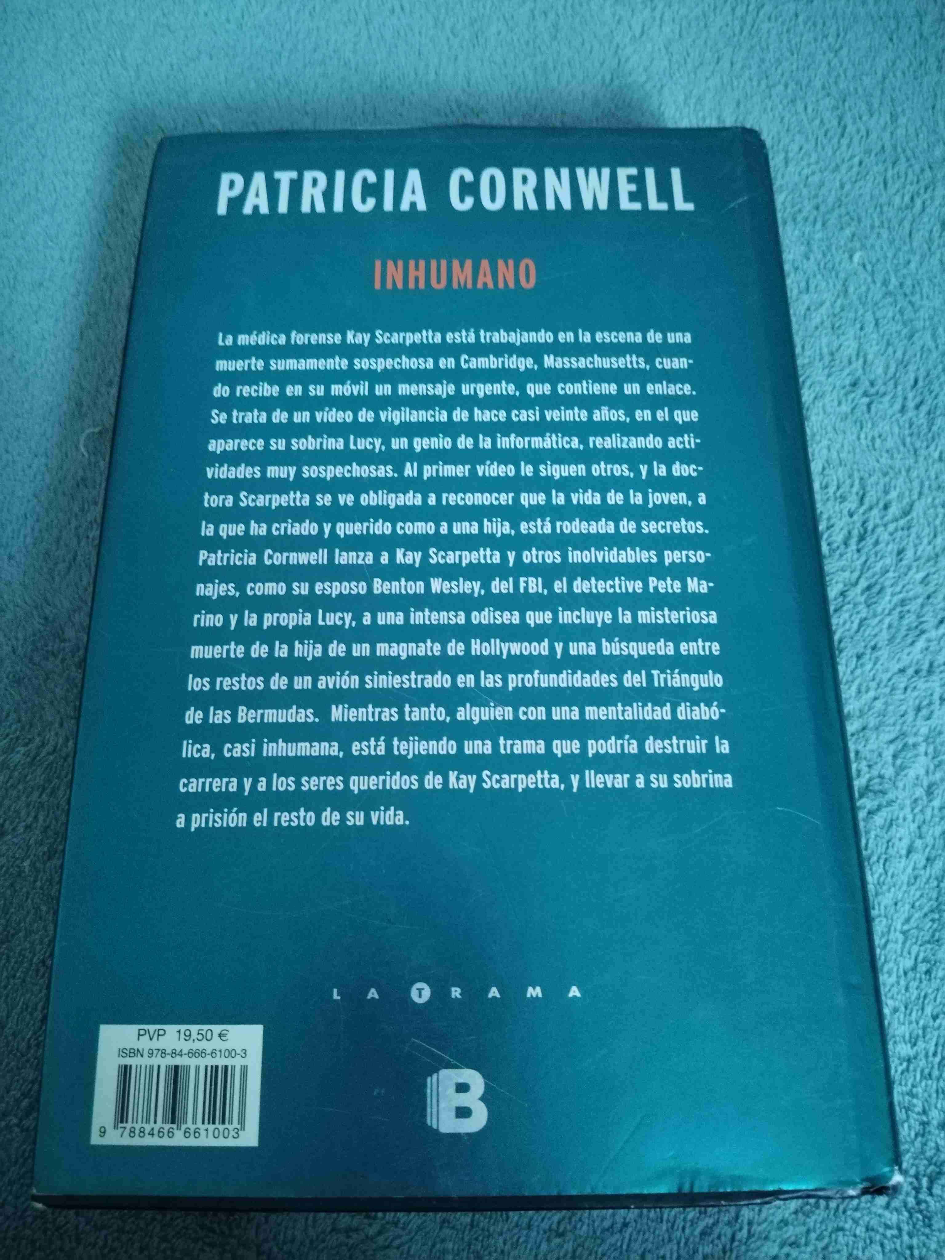 Libro Inhumano Patricia Cornwell - miniatura 3