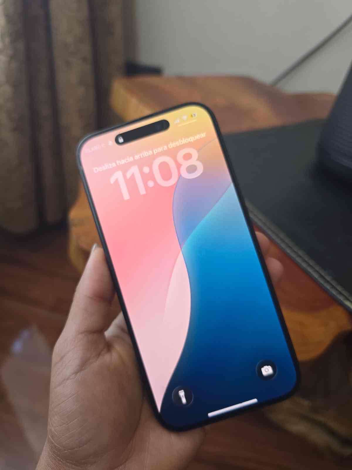 IPhone 15 pro 128GB - miniatura 3