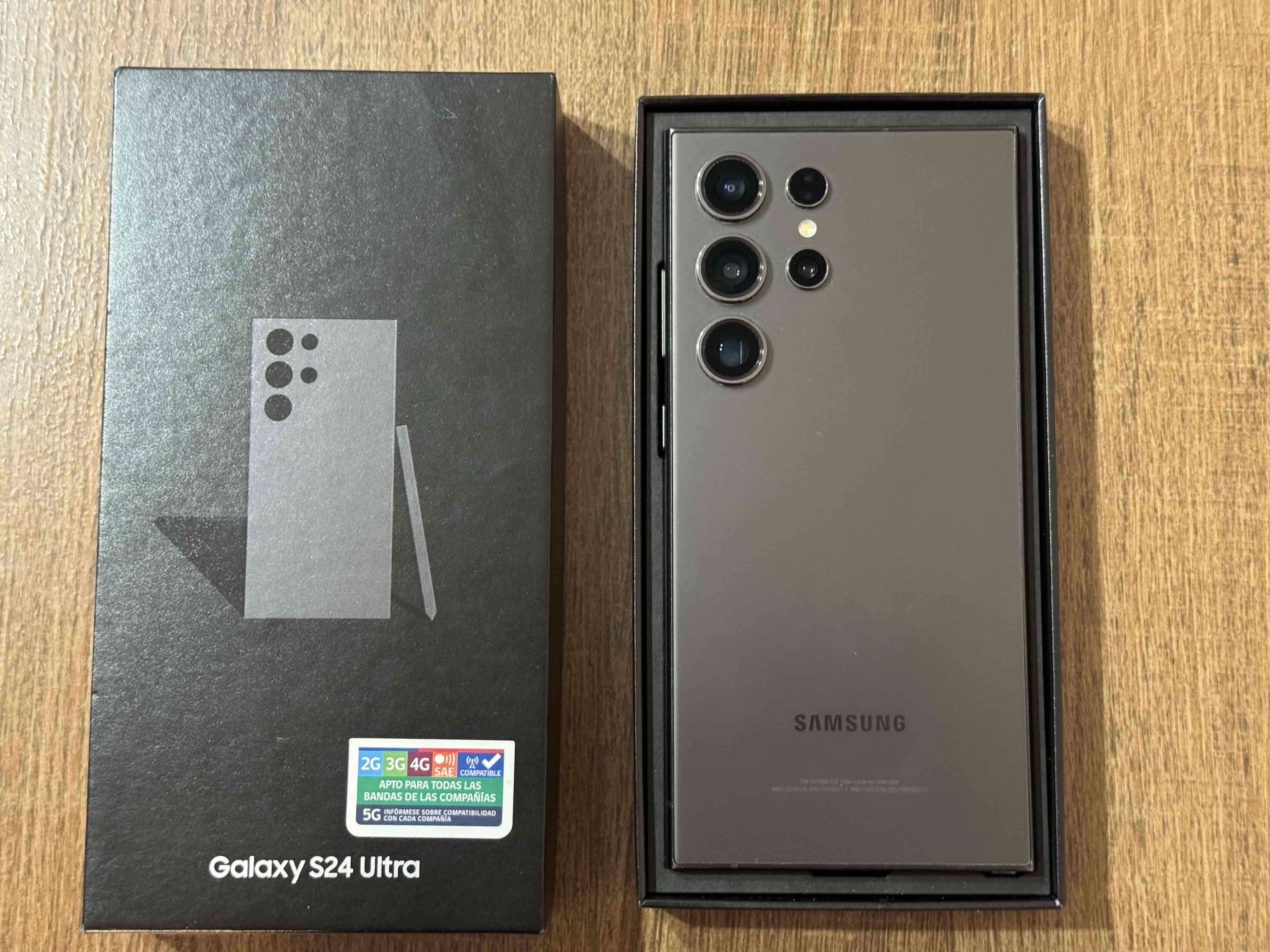 Samsung Galaxy en caja original - miniatura 2