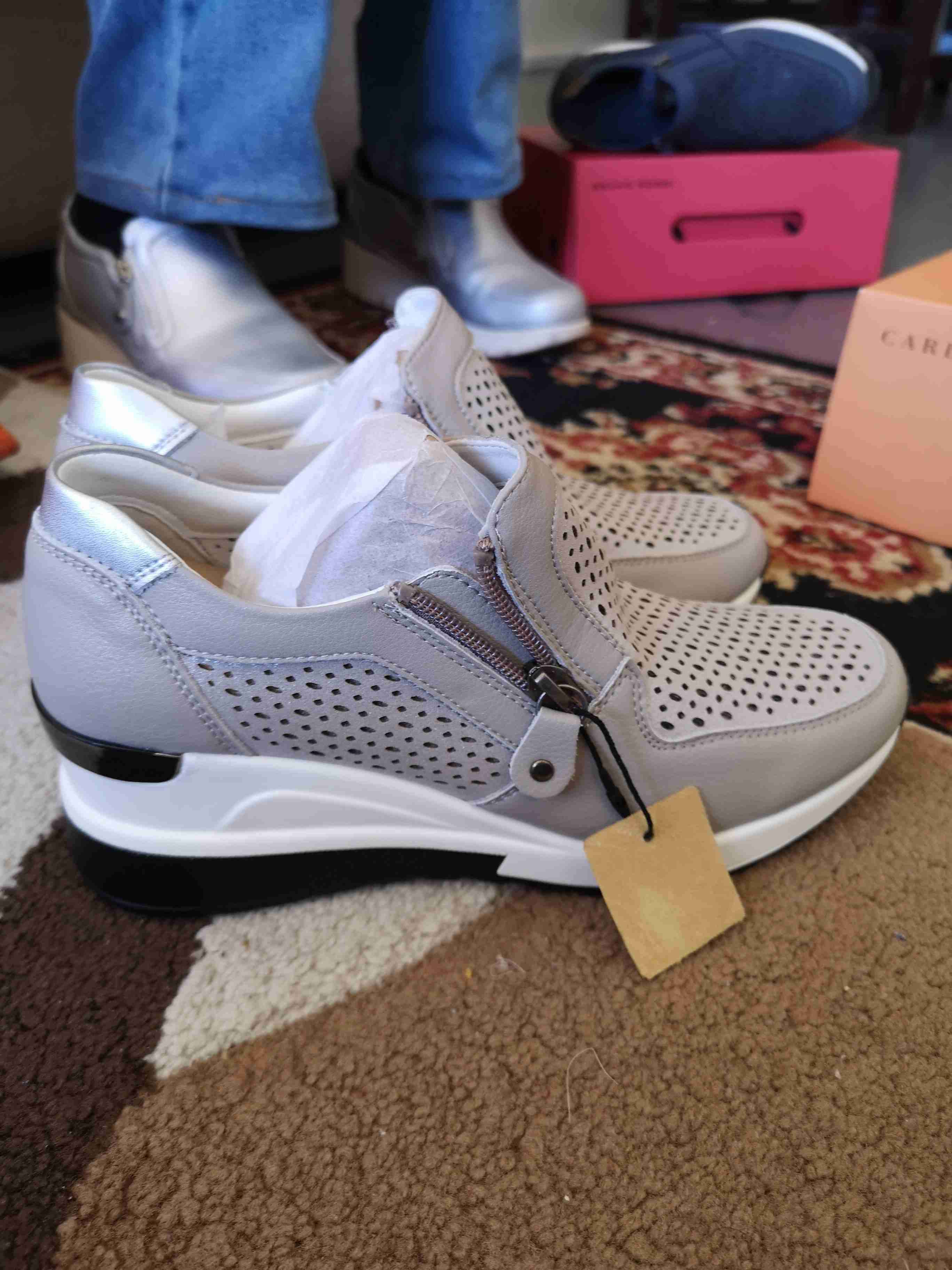 Zapatillas plateadas con cierre - miniatura 1