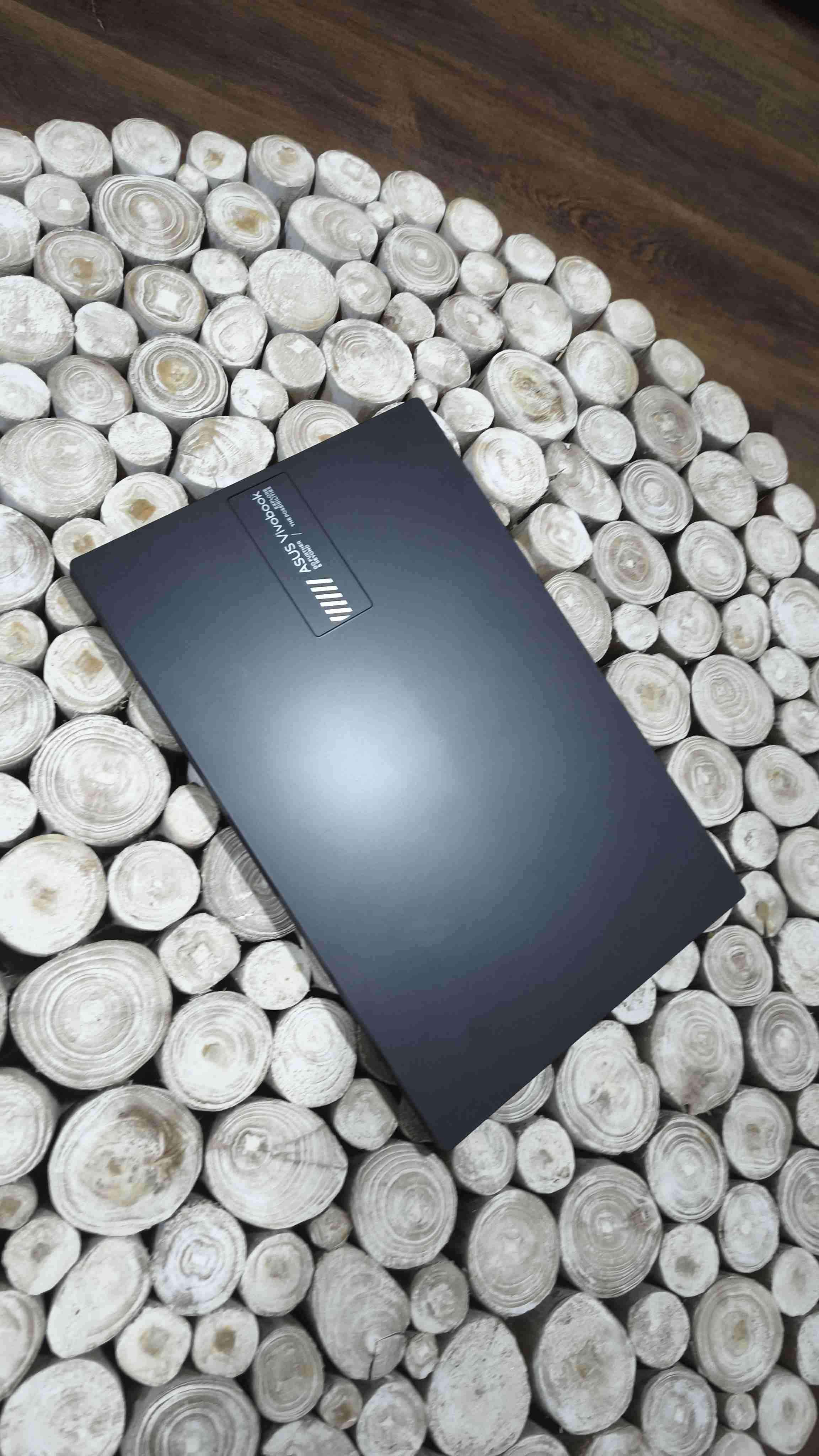 Laptop ASUS VivoBook 14 - miniatura 3