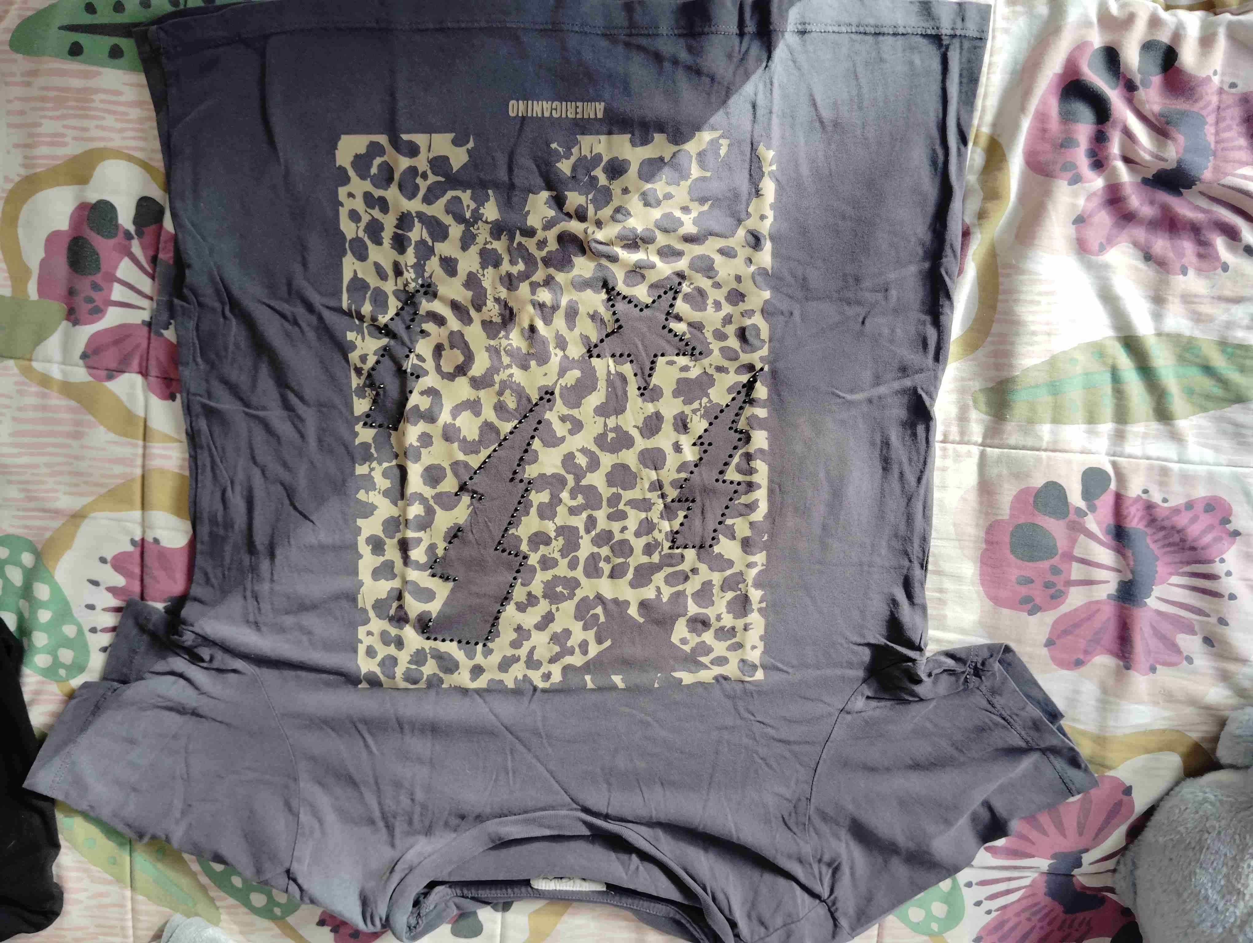 Polera americana estampado leopardo - miniatura 1