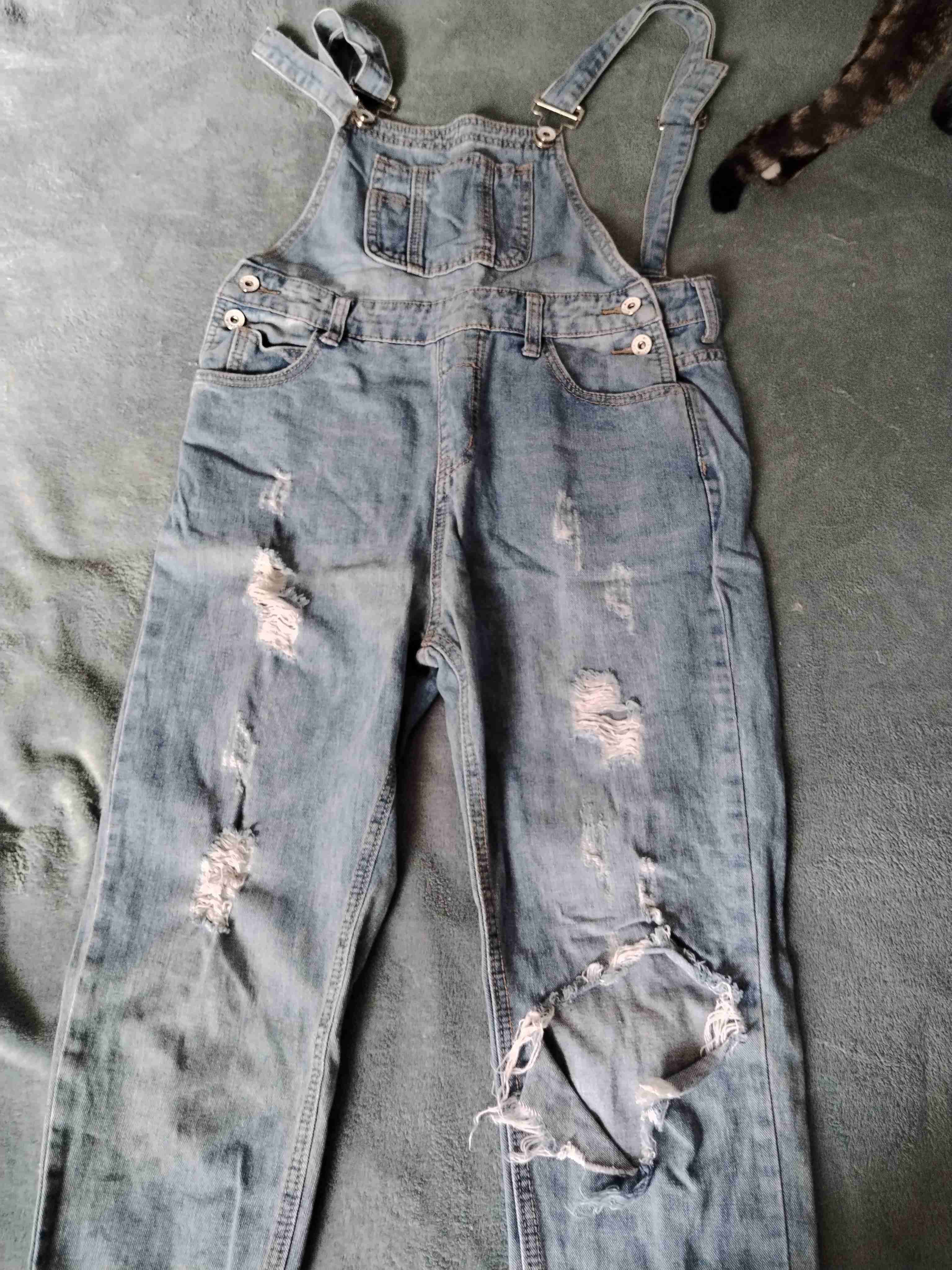 Jardineras de mezclilla desgastadas - miniatura 6