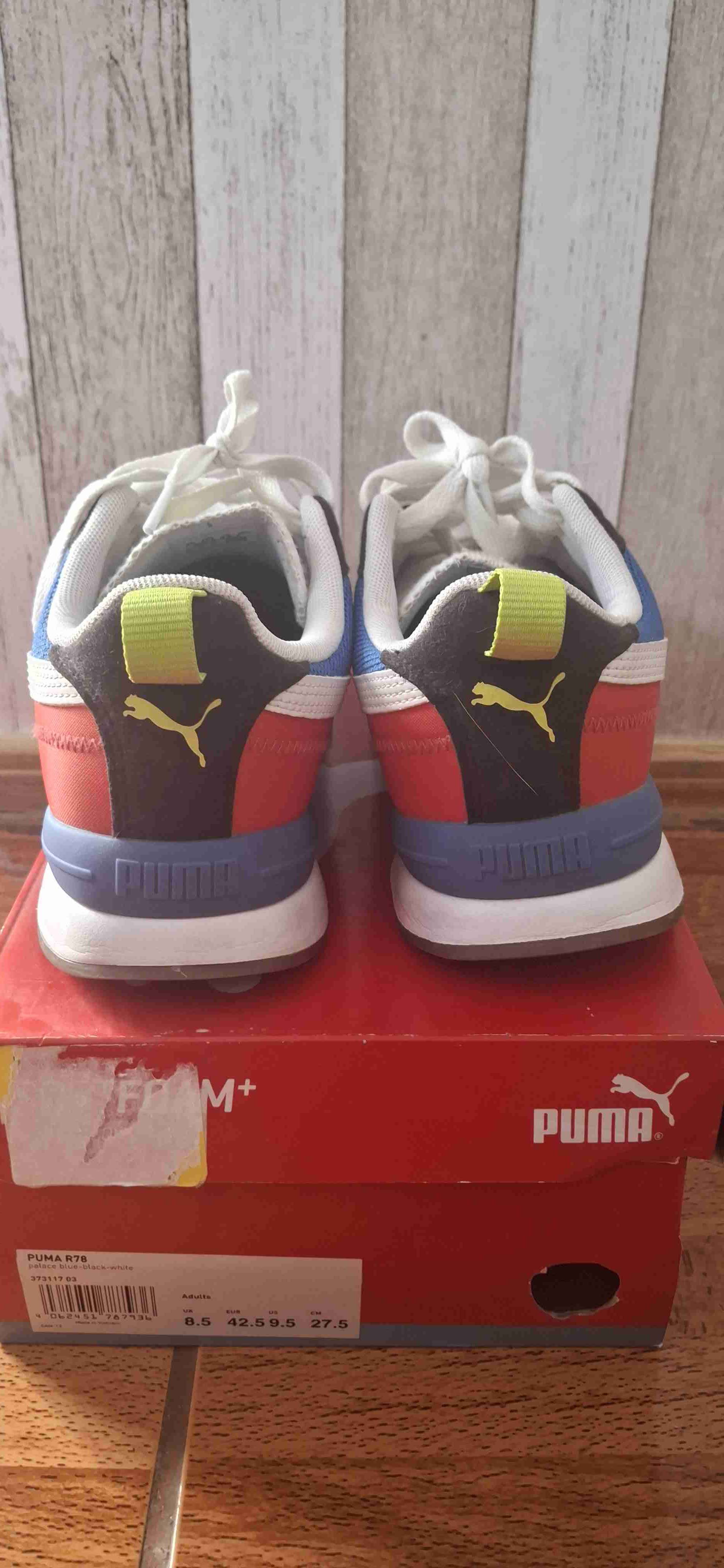 Zapatillas Puma azules y blancas - miniatura 2