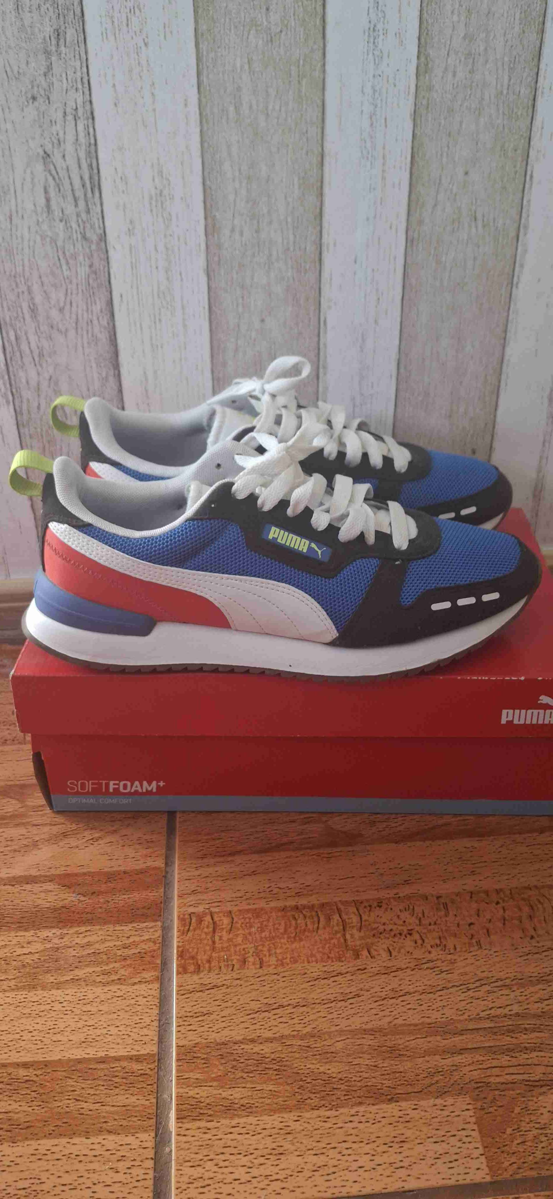 Zapatillas Puma azules y blancas - miniatura 3