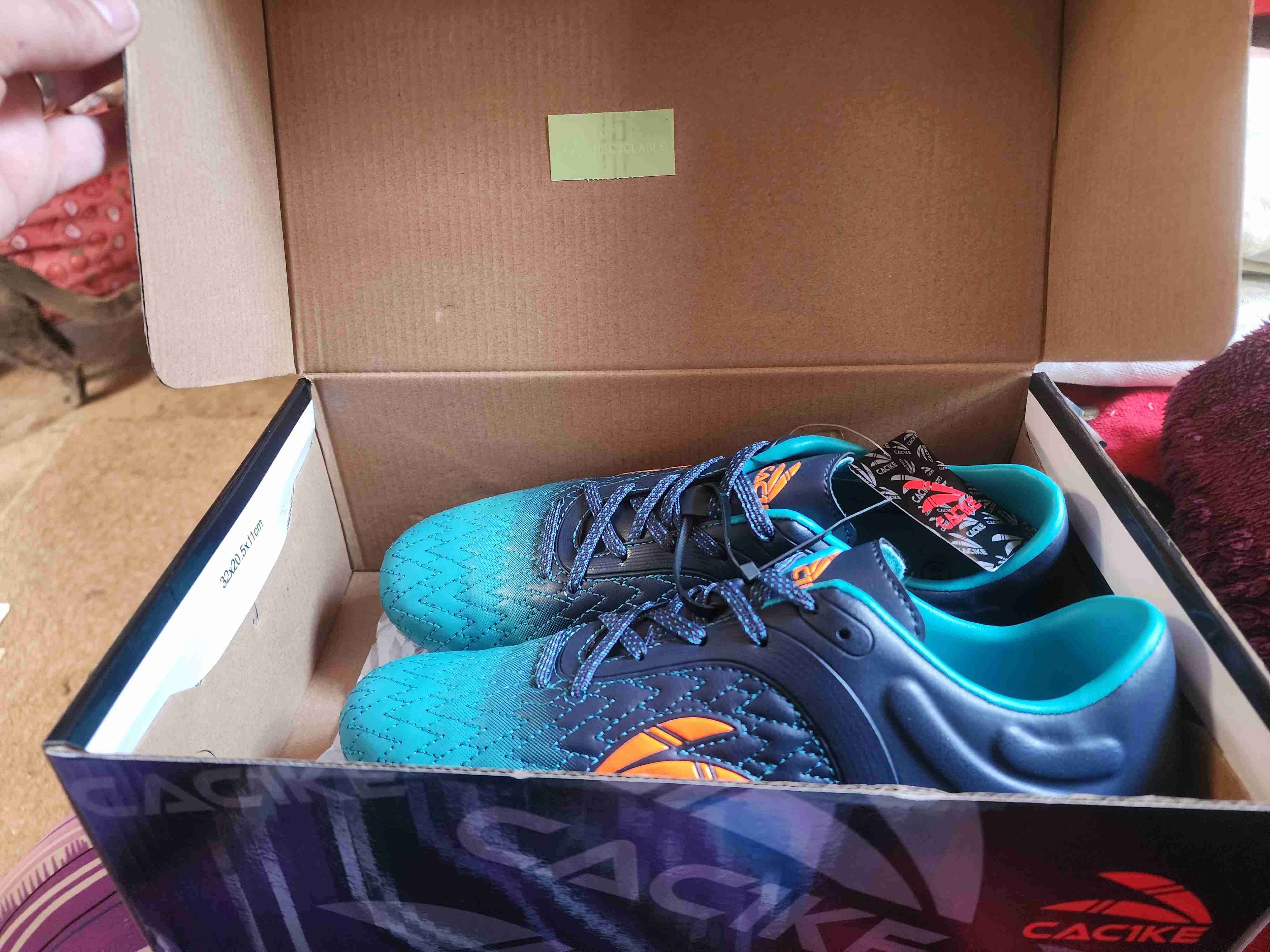 Zapatillas deportivas azul y negro - miniatura 3