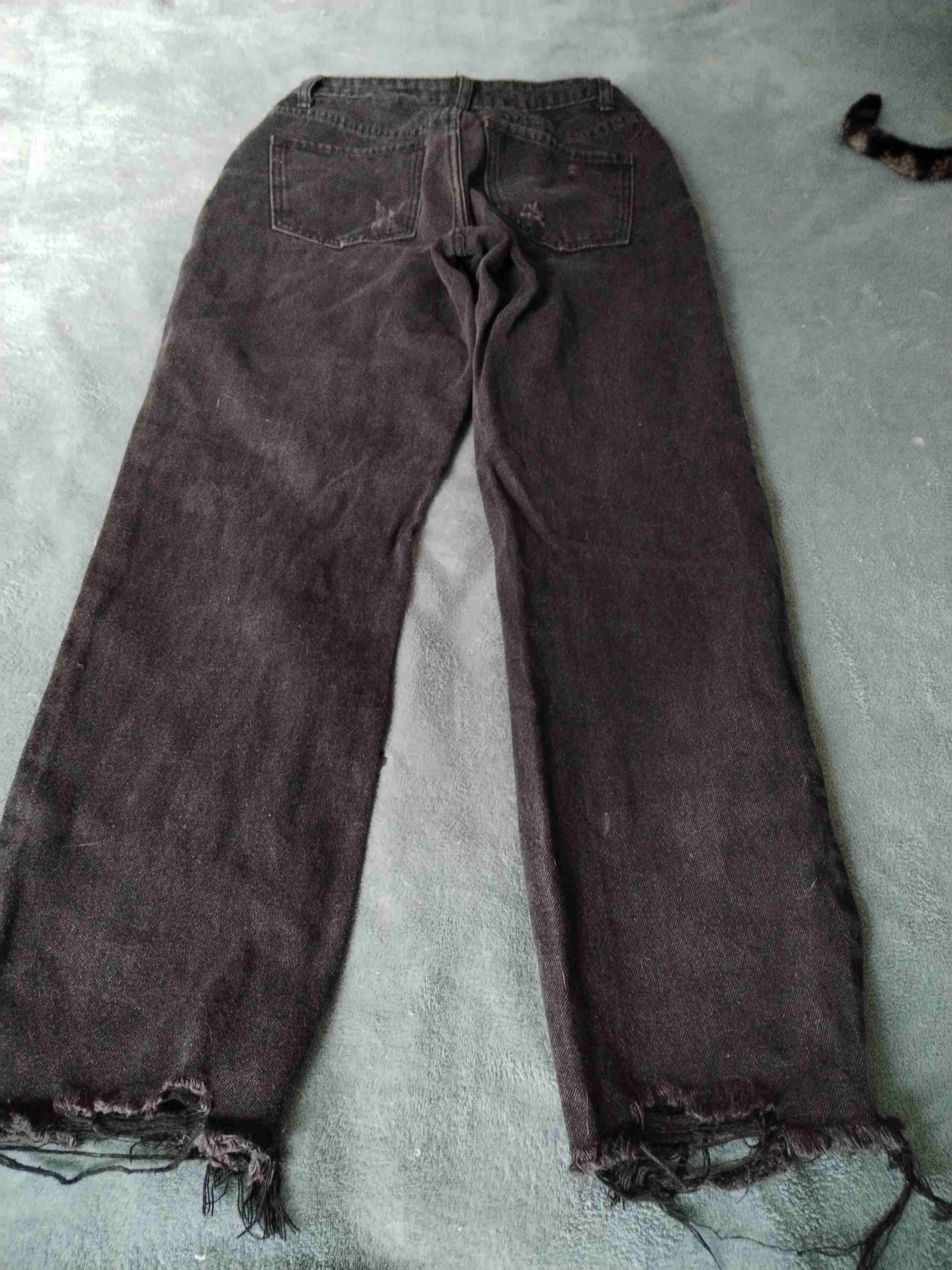 Jeans negros desgastados - miniatura 3