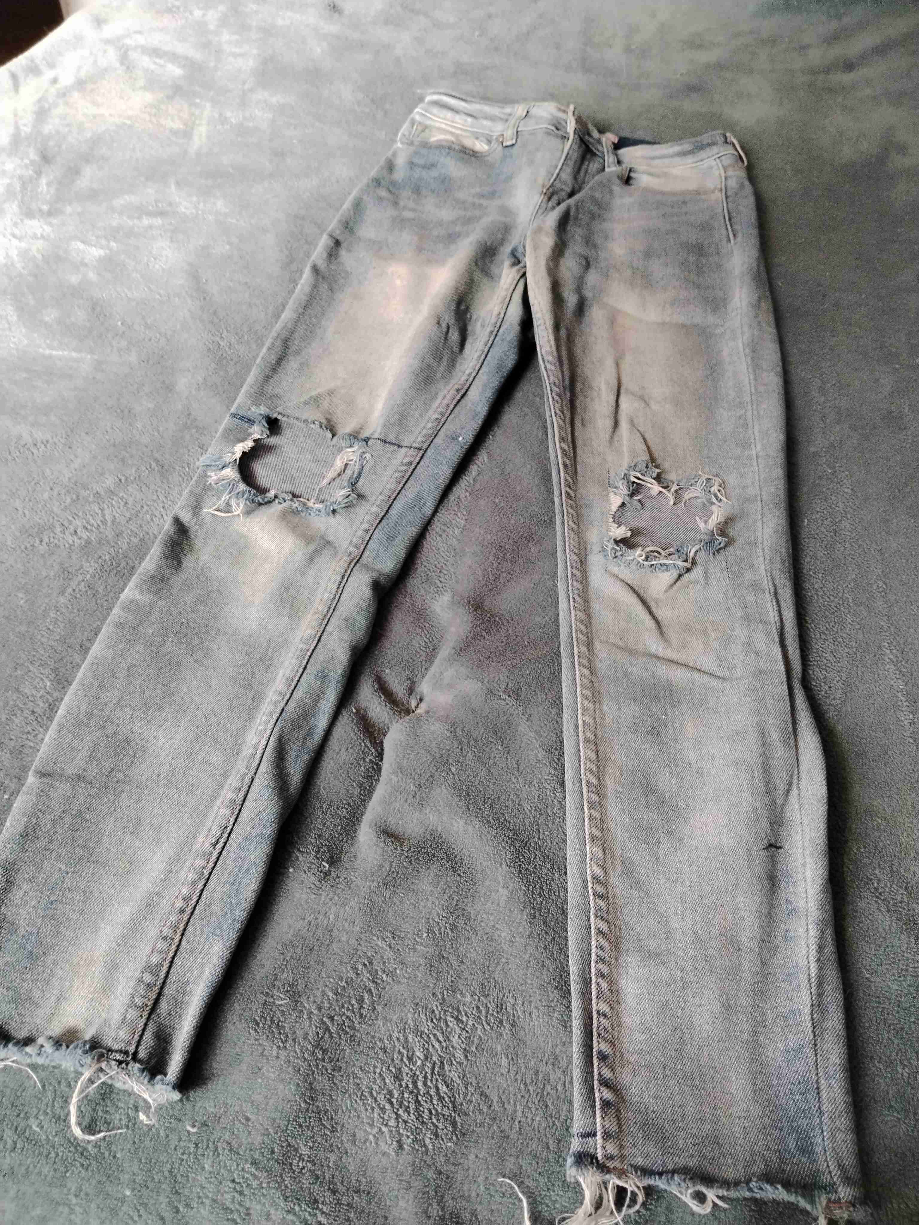 Jeans negros desgastados - miniatura 6
