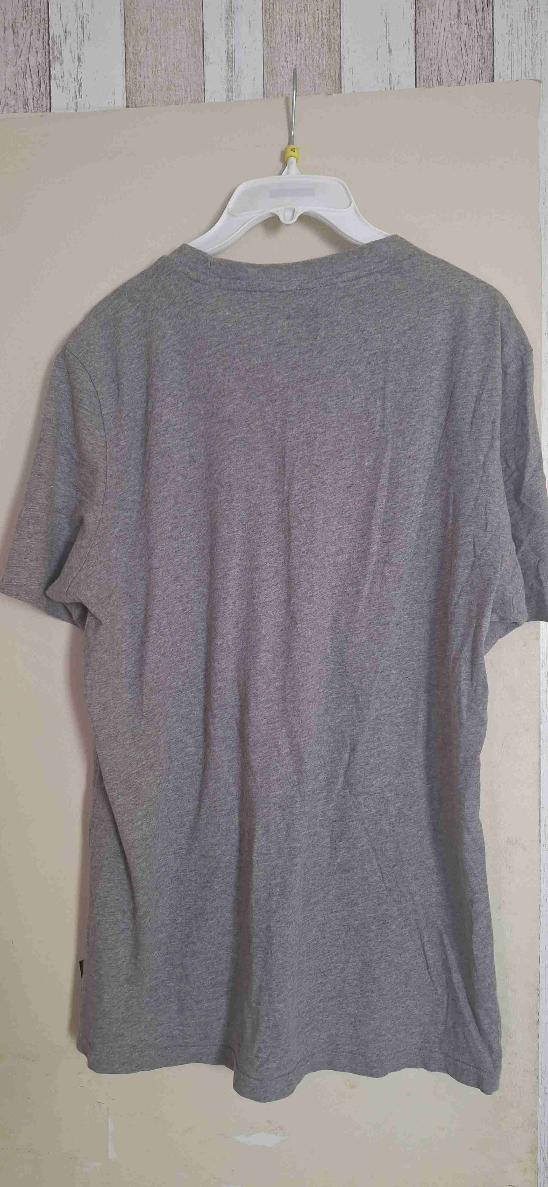 Polera gris Adidas logo grande - miniatura 2