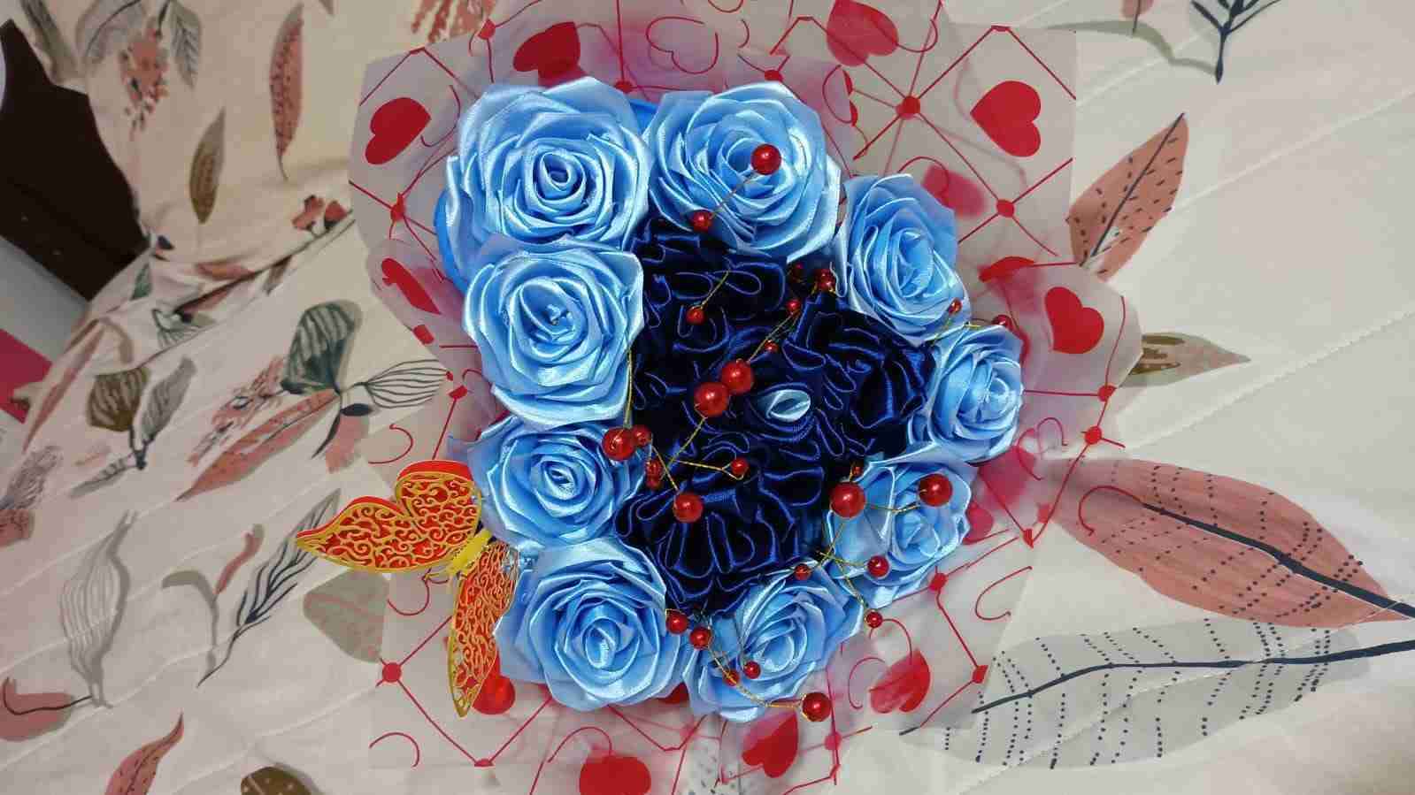 Ramo de flores decorativas - miniatura 2