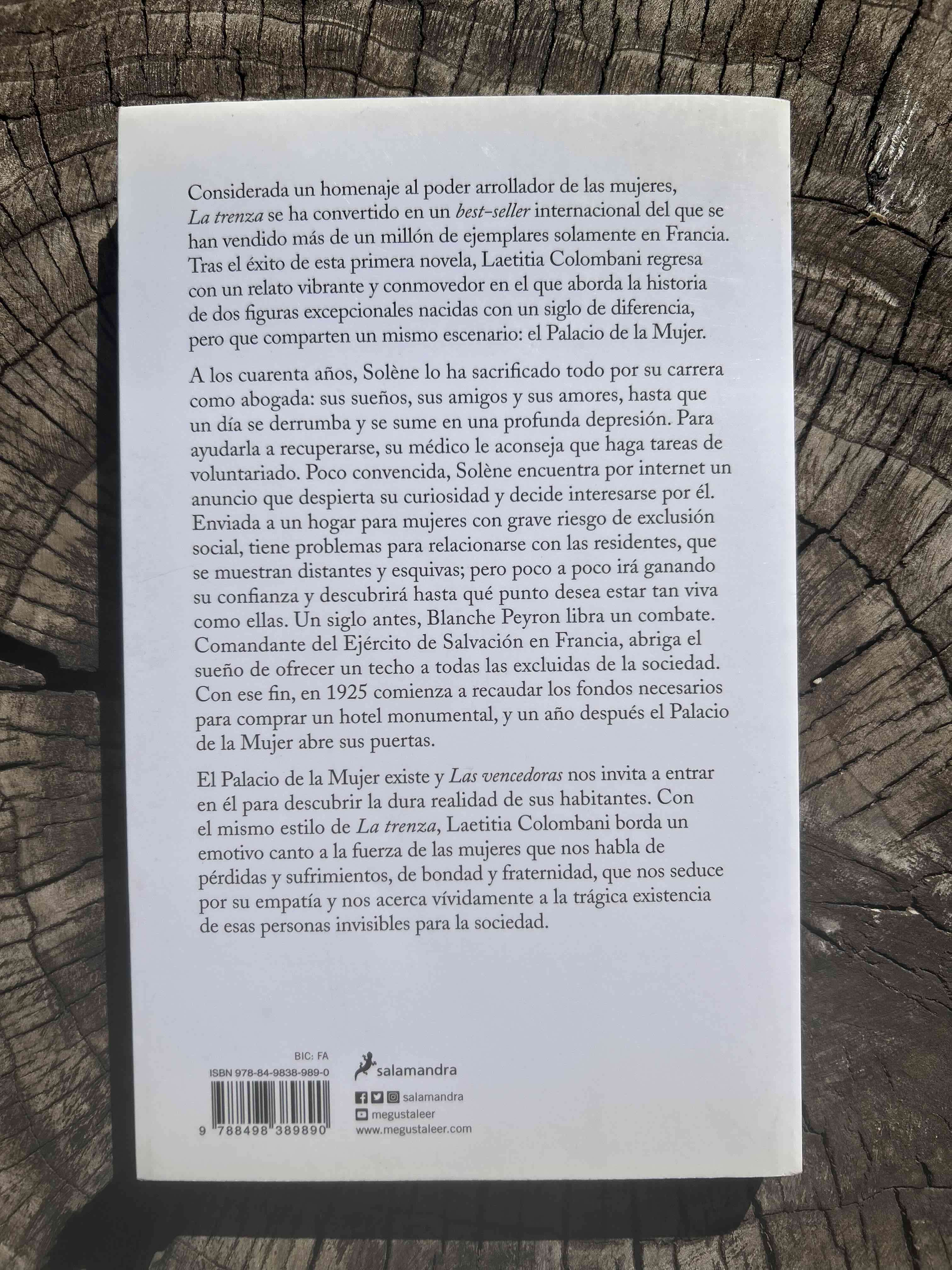 Libro 'Las Vencedoras' Laetitia Colombani - miniatura 2