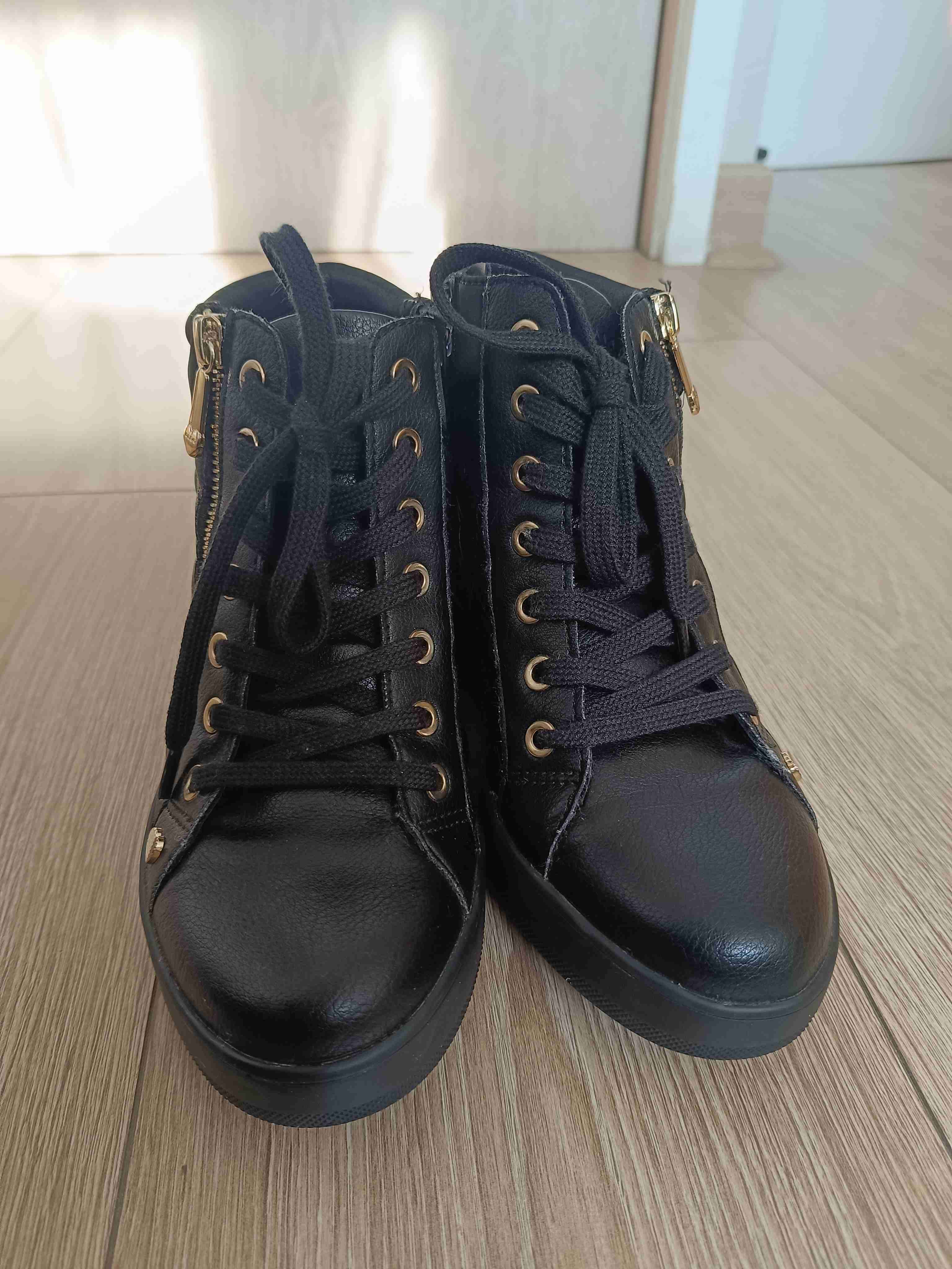 Zapatillas Aldo negras con plataforma N°38 - miniatura 3