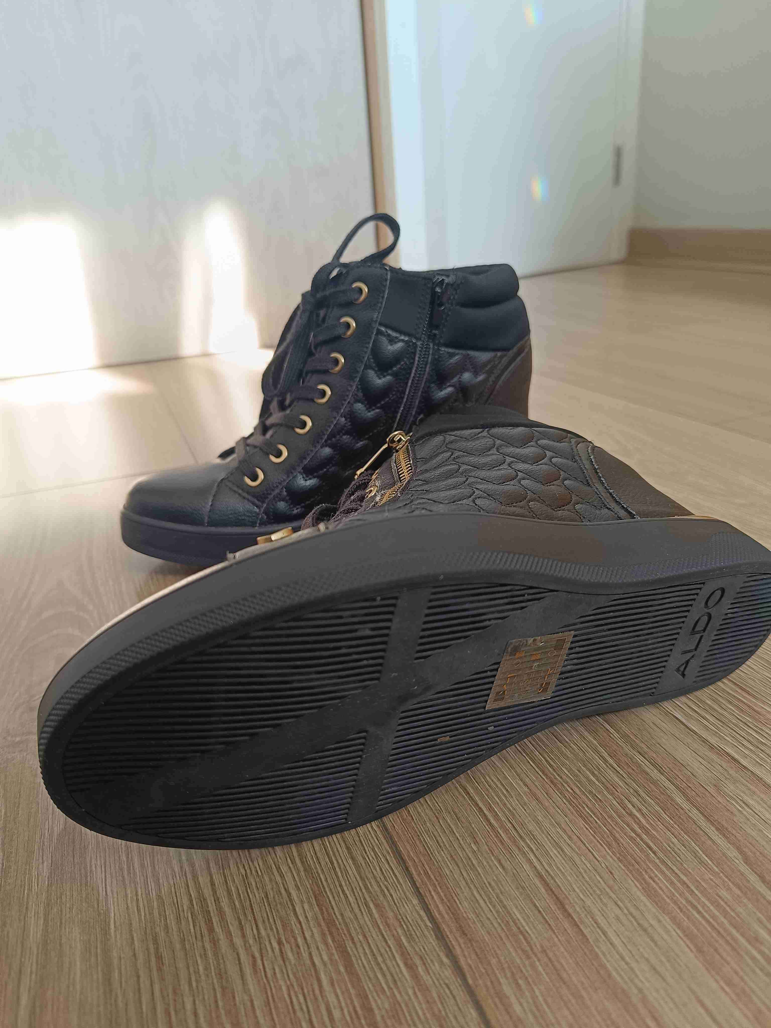 Zapatillas Aldo negras con plataforma N°38 - miniatura 4