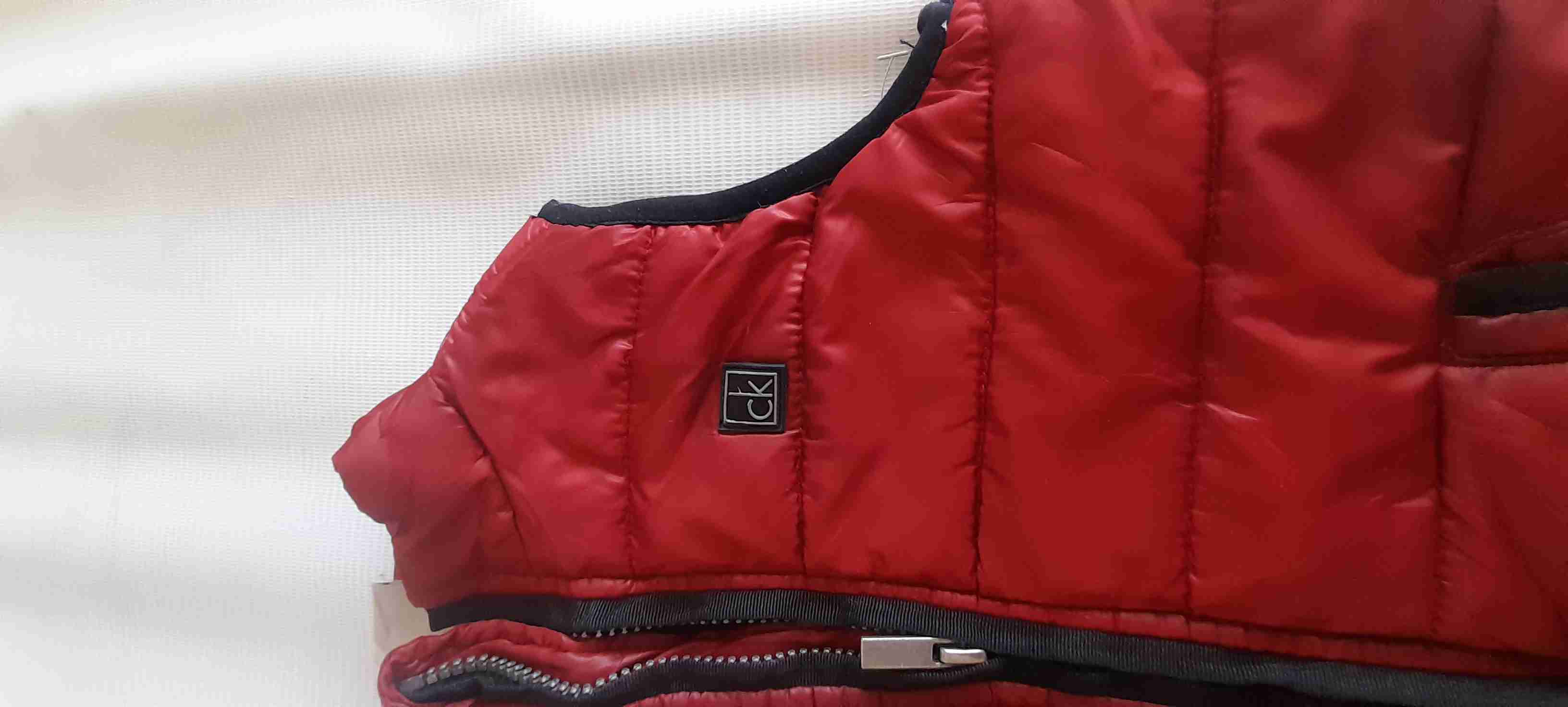 Chaleco acolchado rojo para niños - miniatura 2