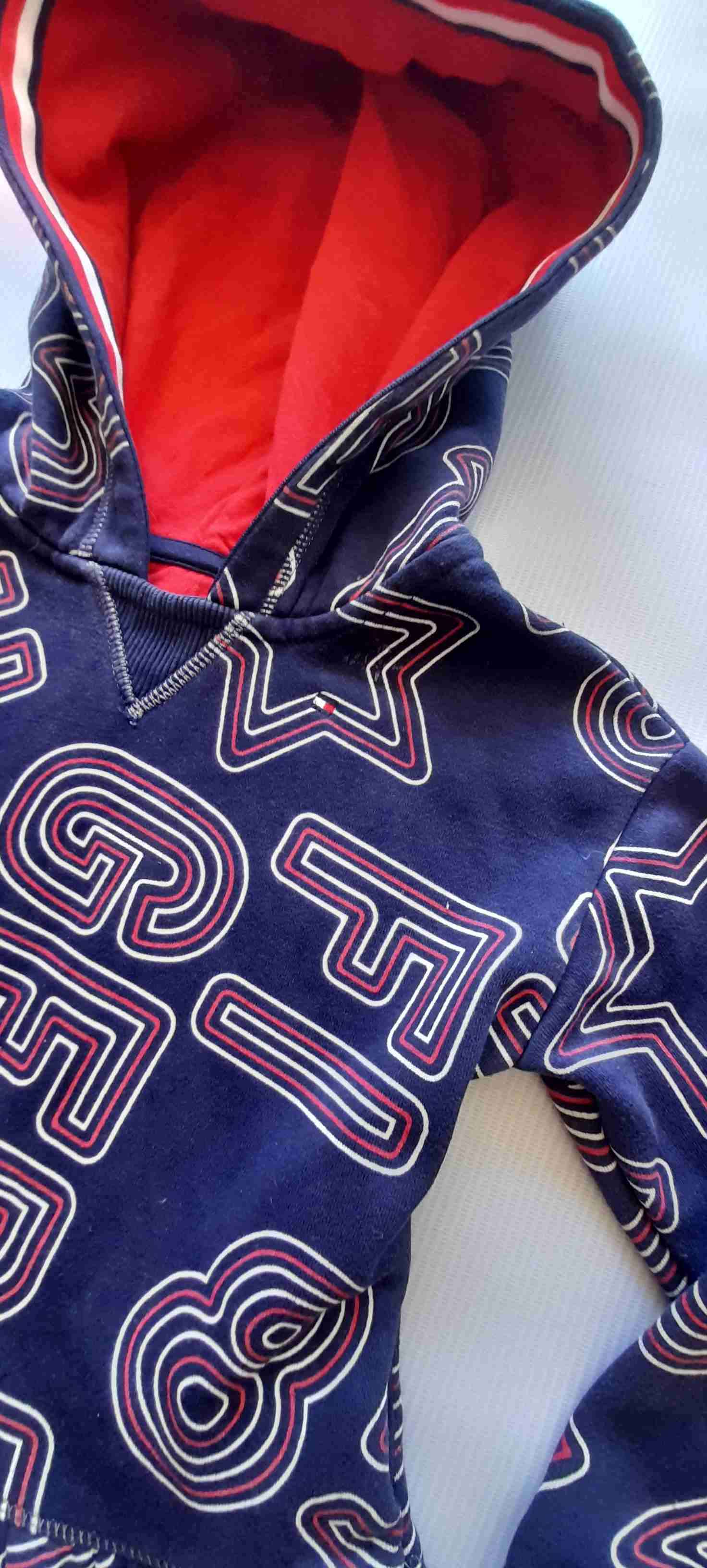 Polerón con capucha azul lñ - miniatura 2