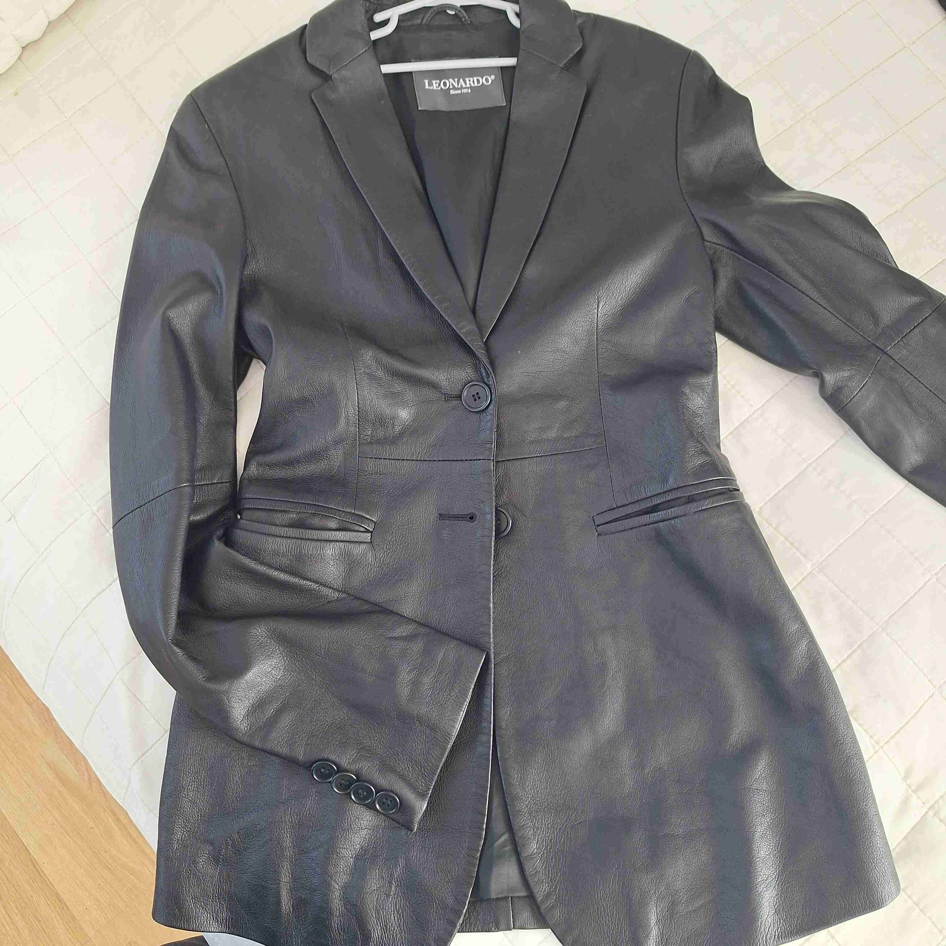 Blazer negro 100% cuero - miniatura 1