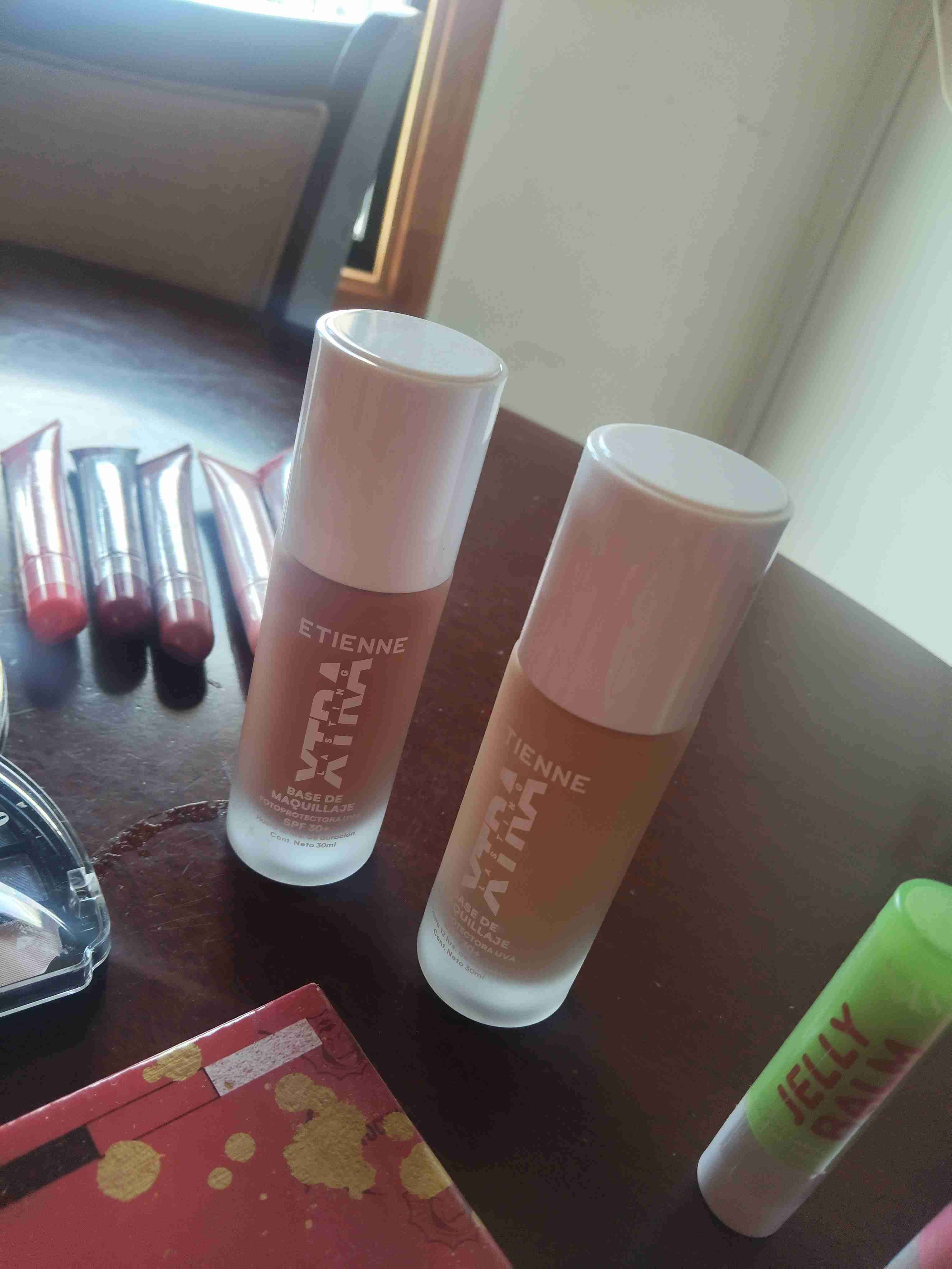 Base de maquillaje Etienne