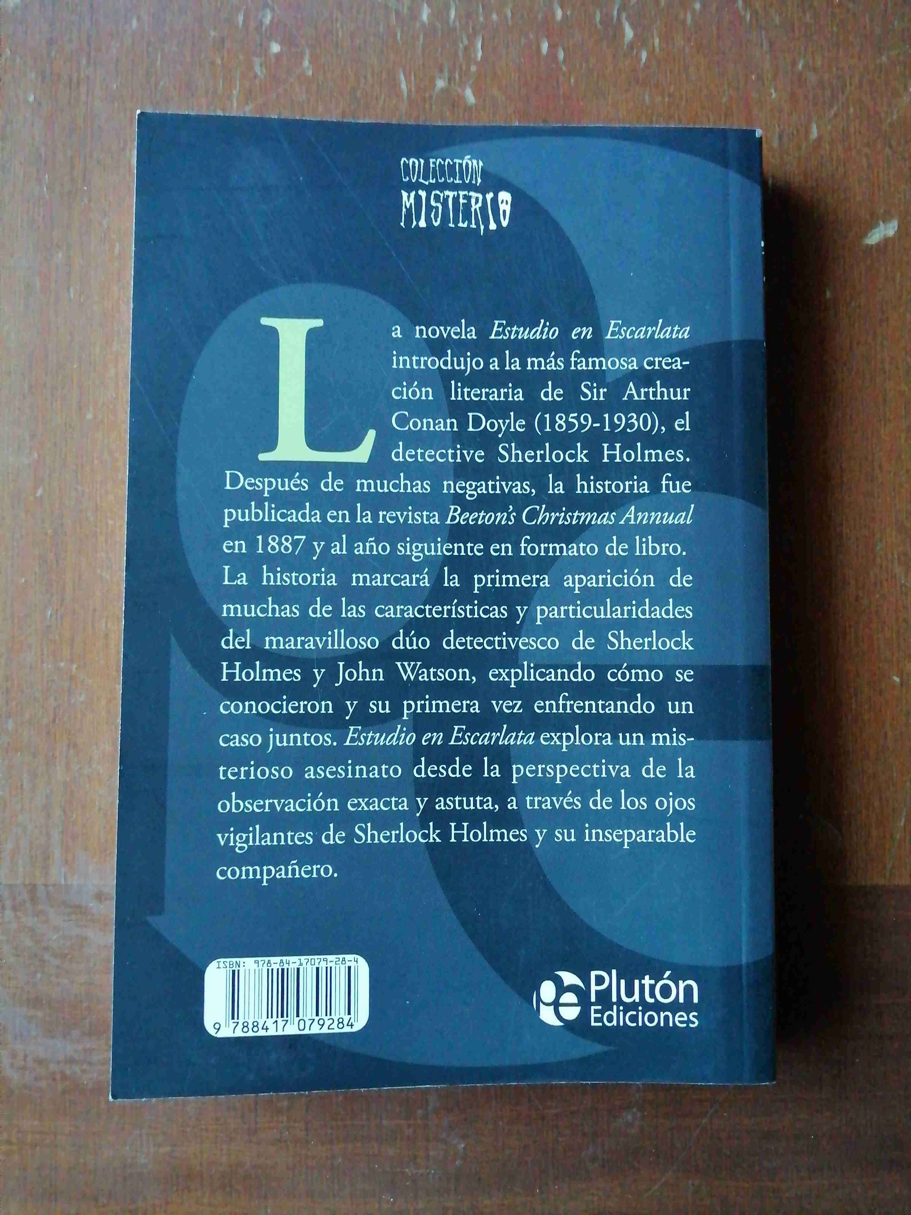 Libro 'Estudio en Escarlata' - miniatura 2