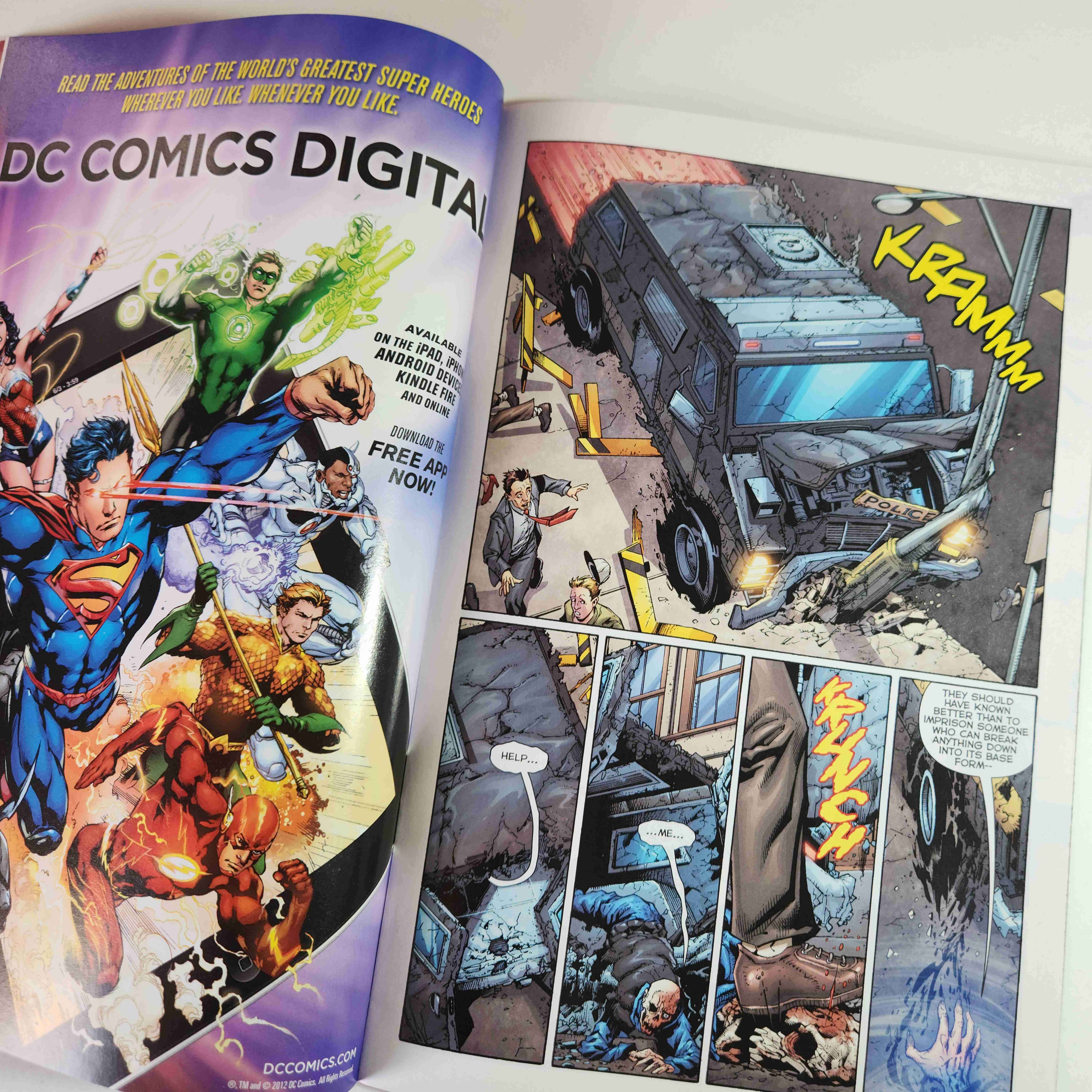 DC COMIC, LIGA DE LA JUSTICIA INTERNACIONAL 2012 🇺🇸 - miniatura 3