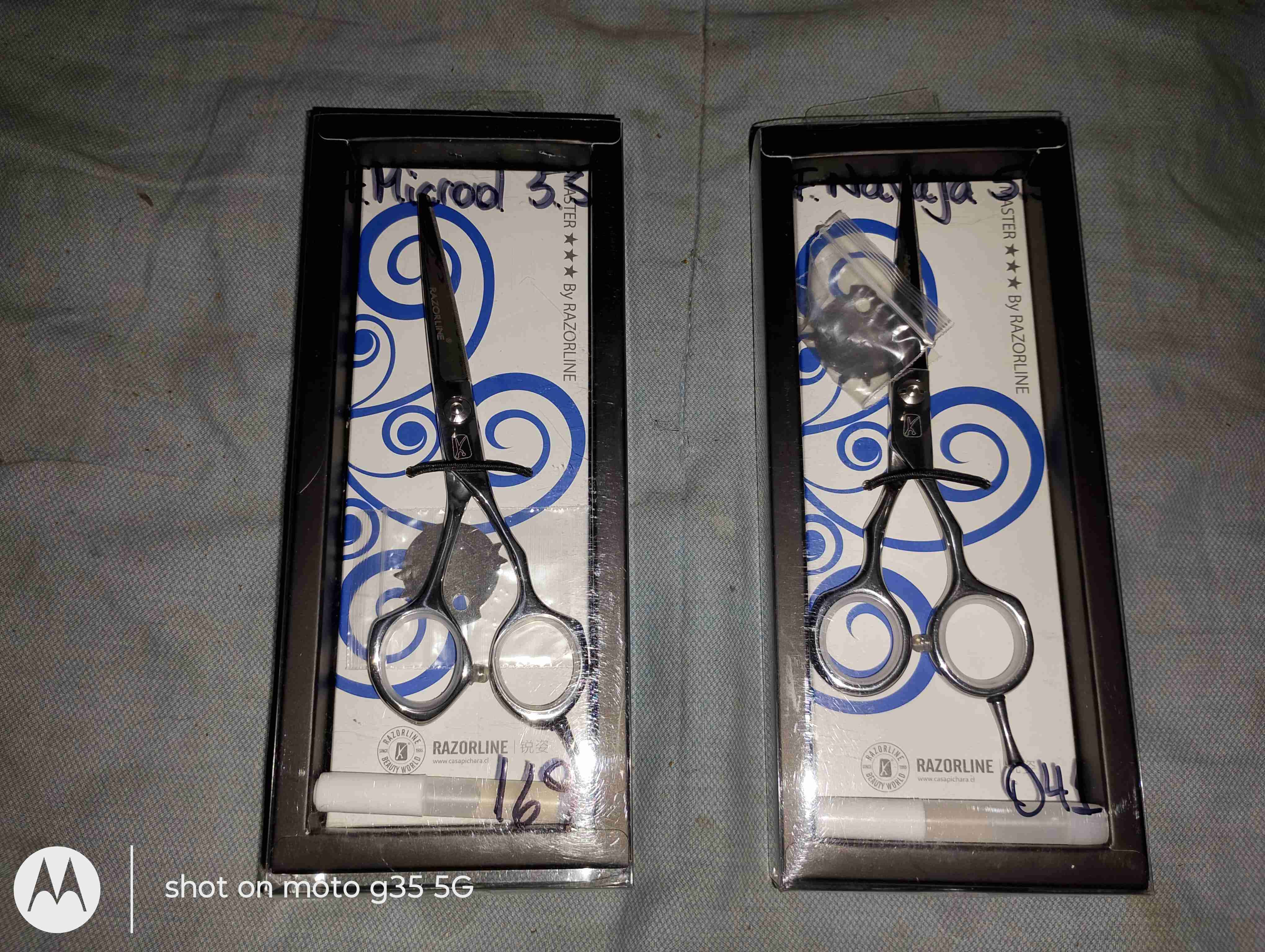 Tijeras nuevas de peluquería Razorline