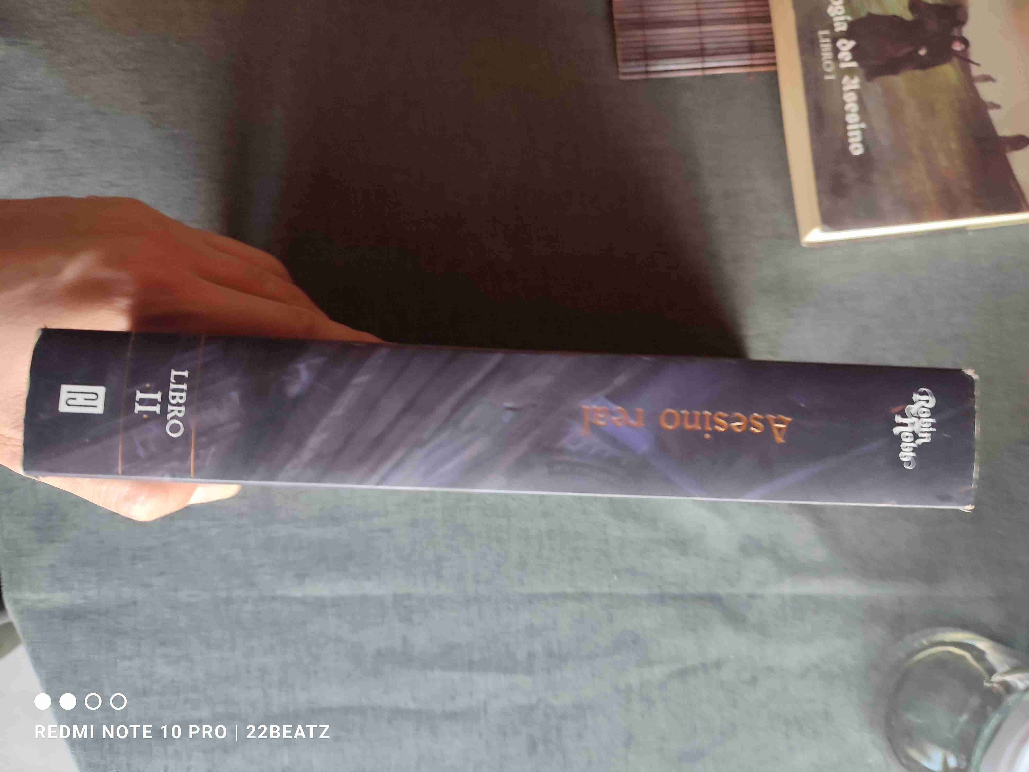 Trilogía del asesino de Robin Hobb - miniatura 5