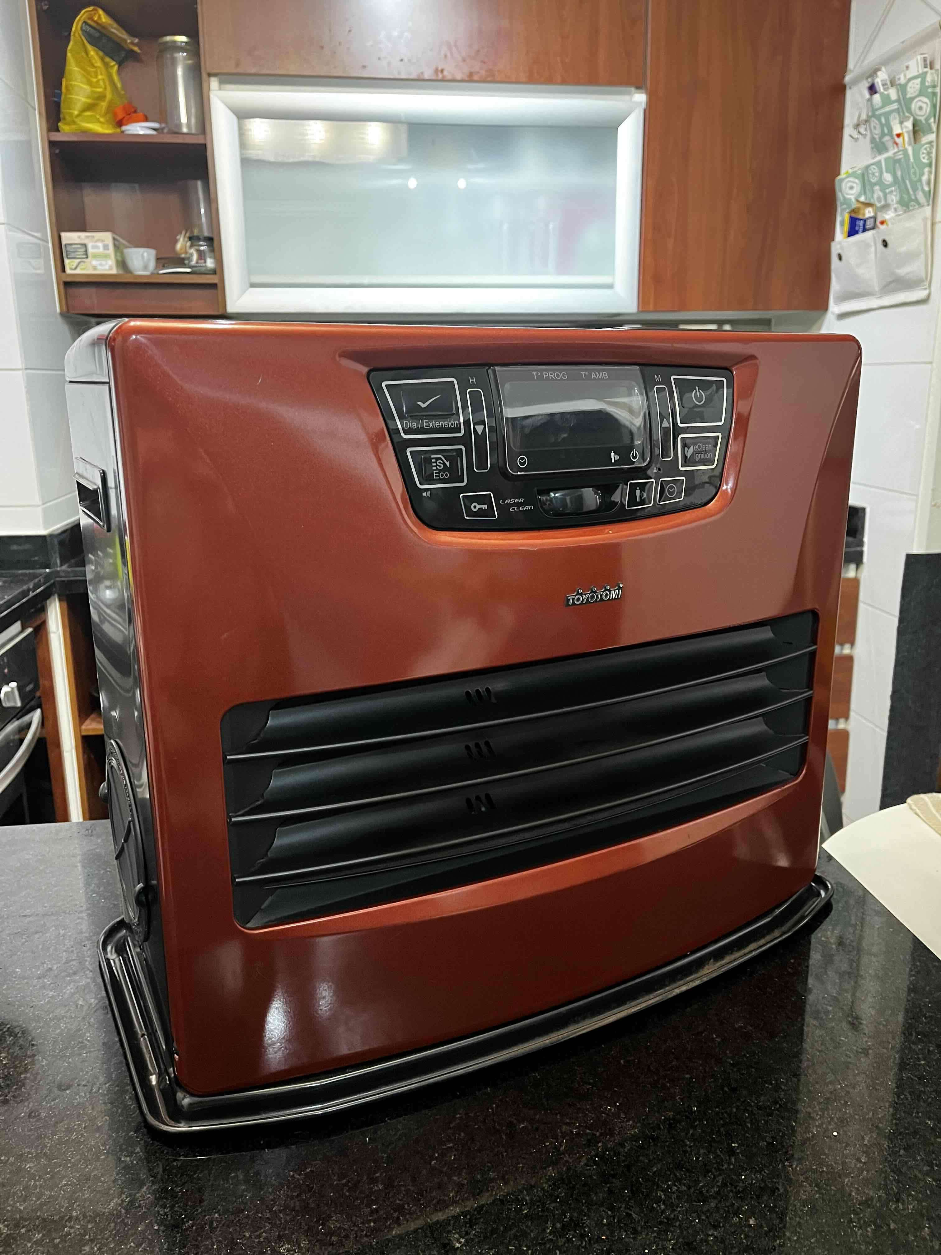 Estufa Toyotomi - miniatura 3