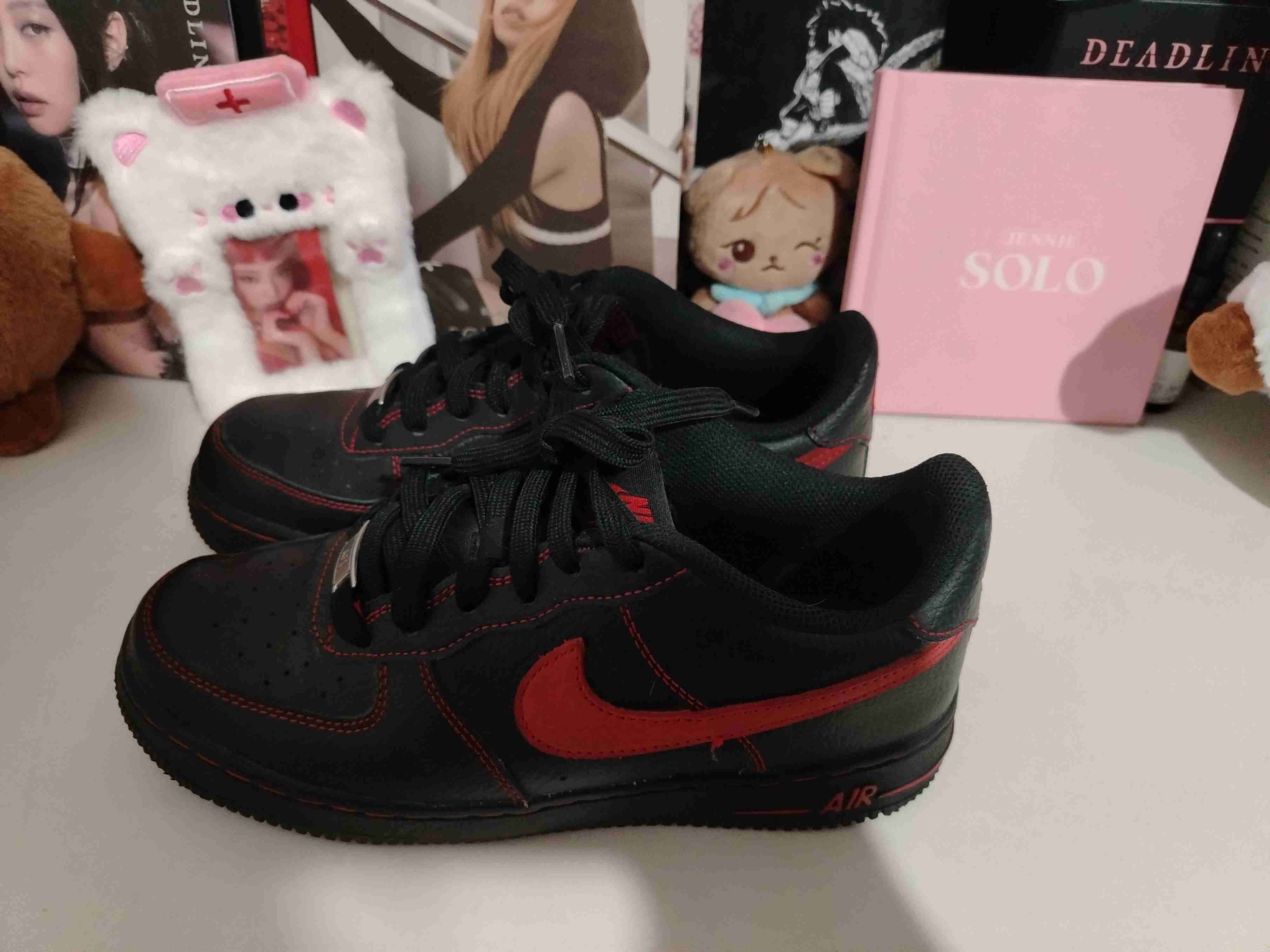 Zapatillas Nike Air Force 1 '07 LV8 - miniatura 1